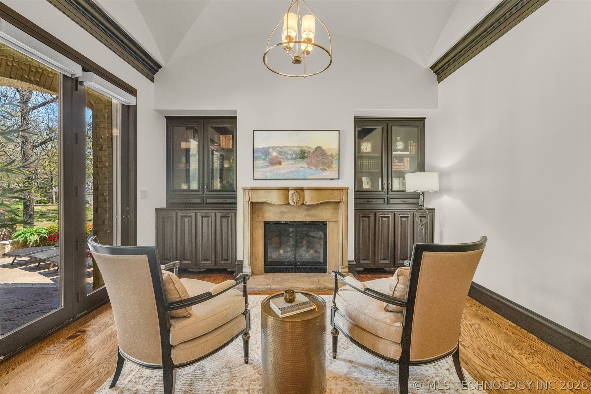 6009 E 117th Place