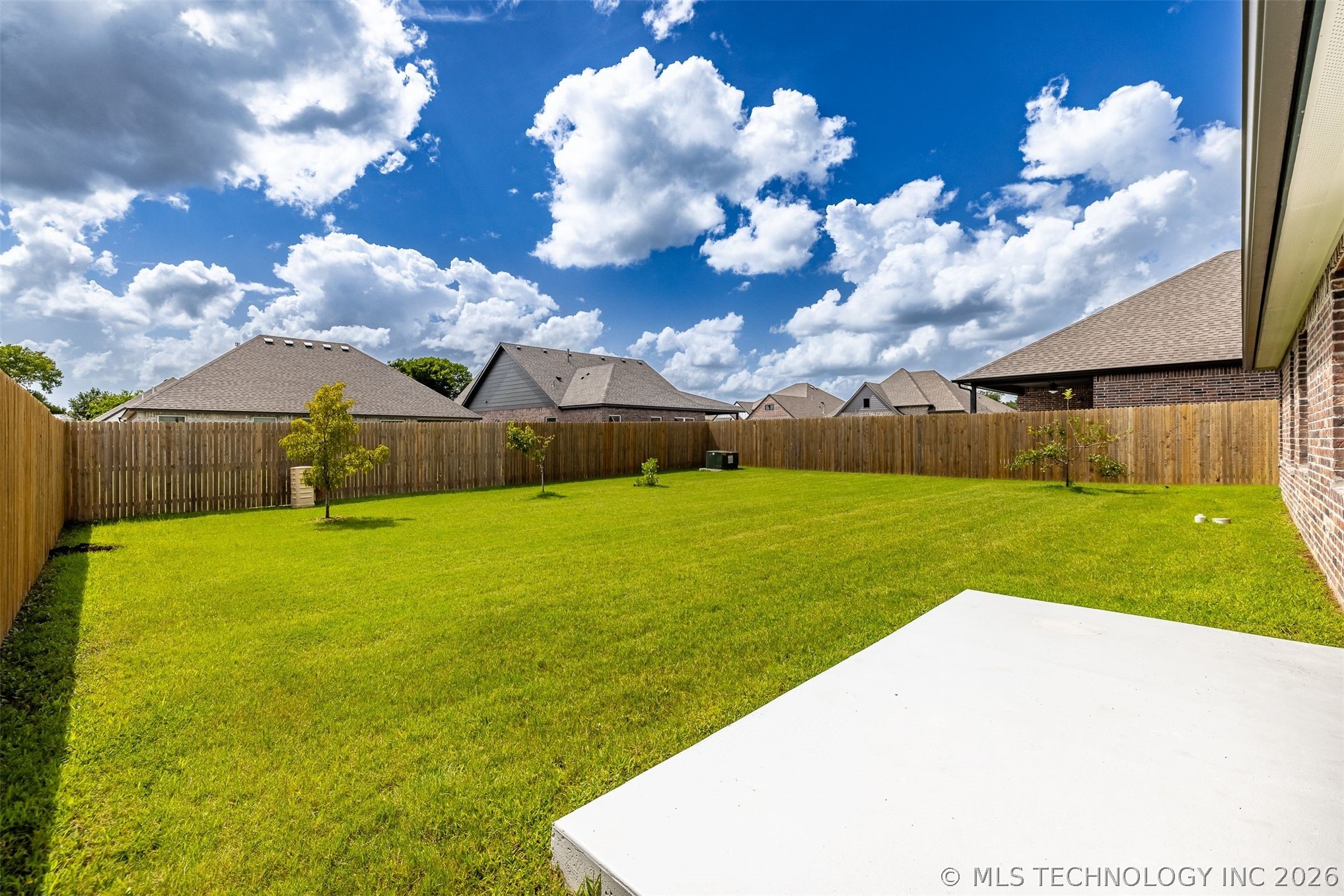 1212 N Dogwood Avenue W