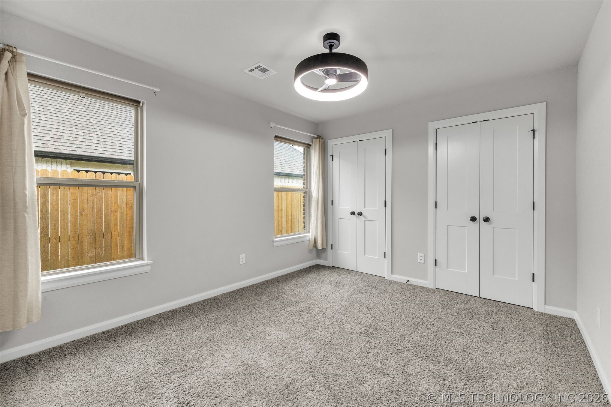 1212 N Dogwood Avenue W