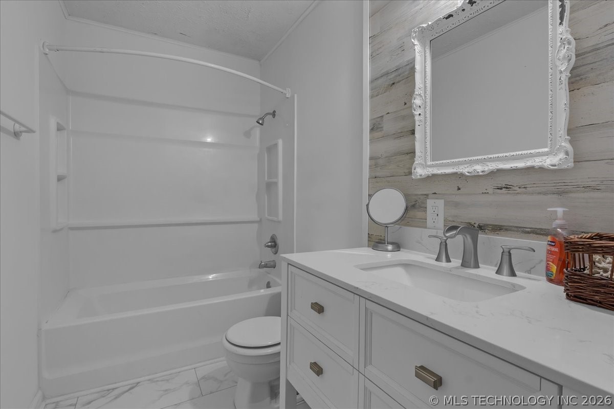 340 SE 15th Street