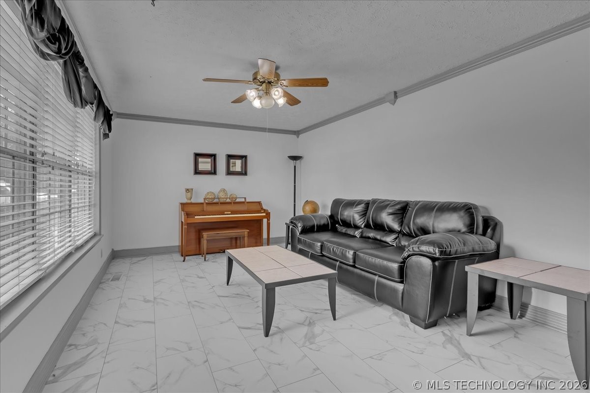 340 SE 15th Street