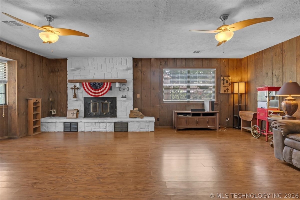 340 SE 15th Street