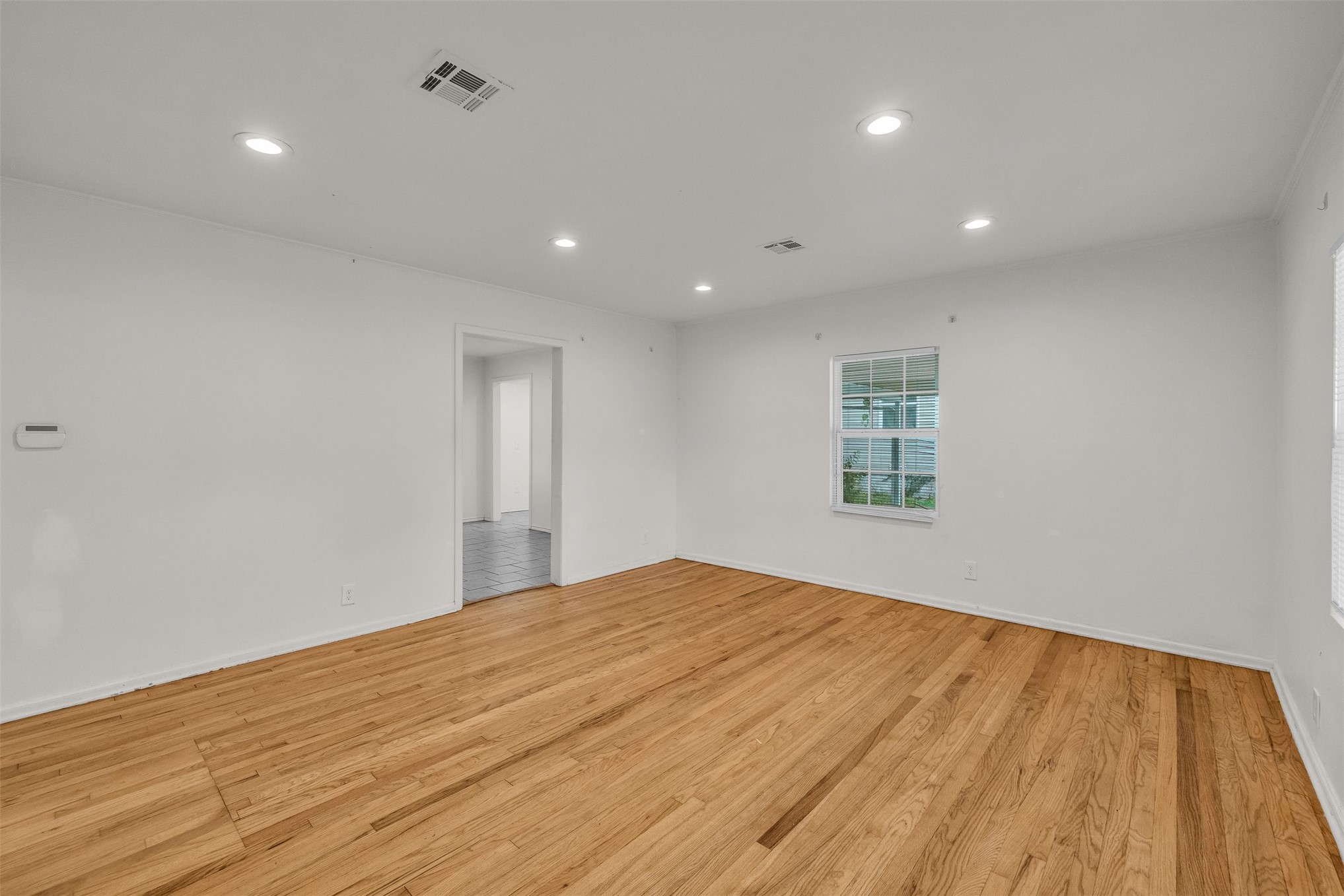 44 S 71st East Avenue
