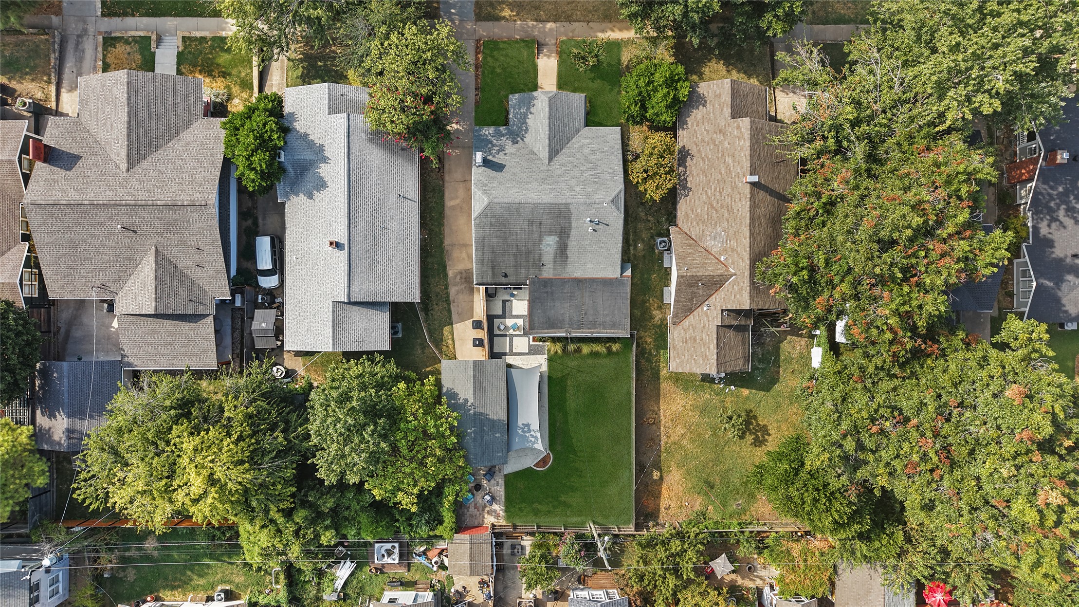 1819 E 16th Place