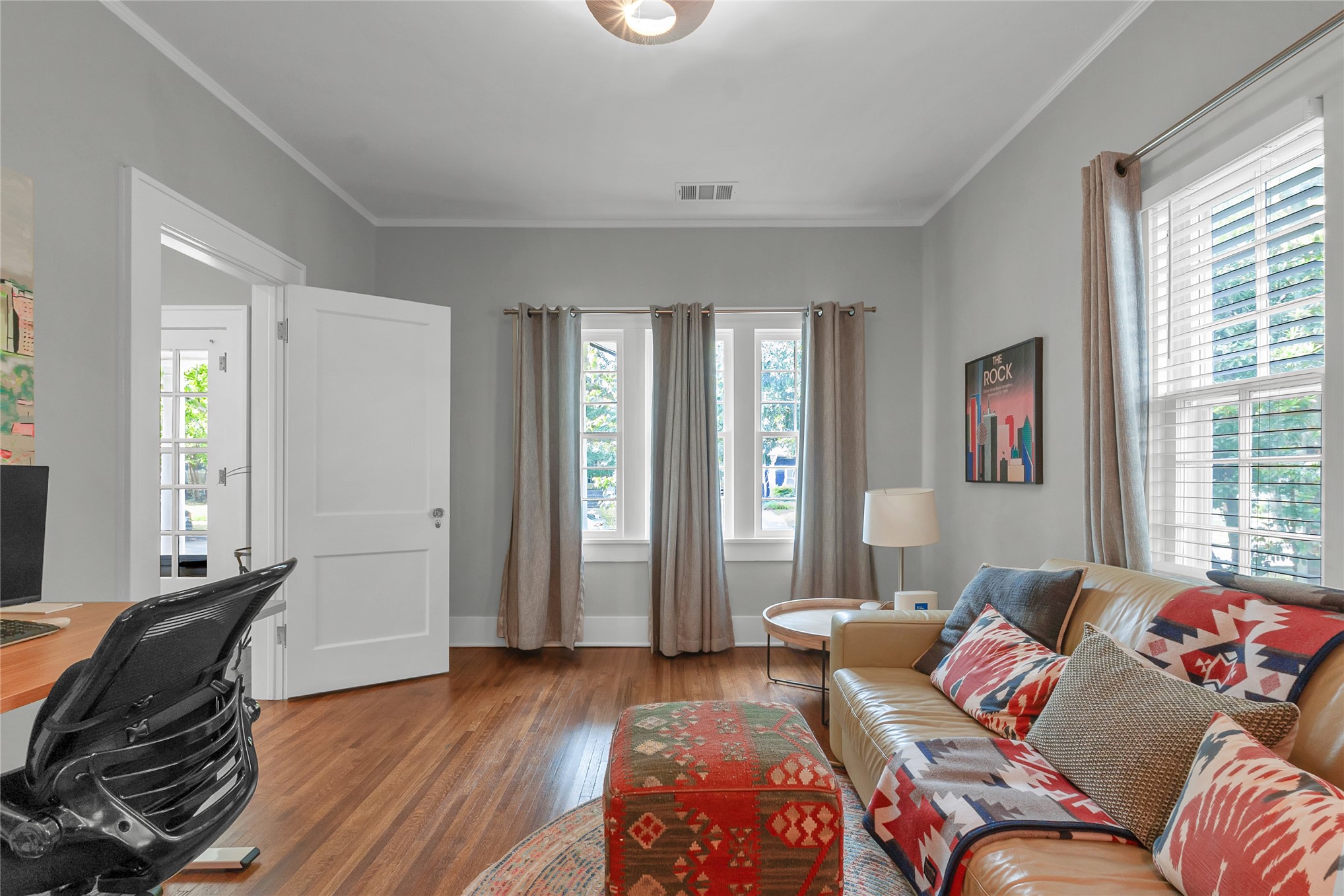 1819 E 16th Place