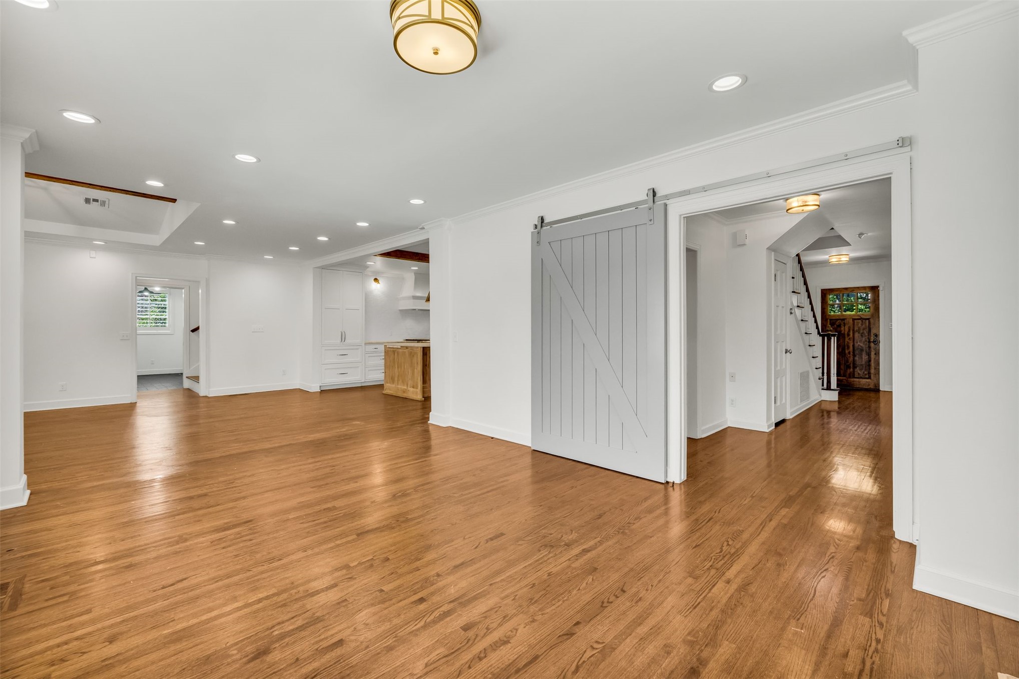 2126 E 24th Street