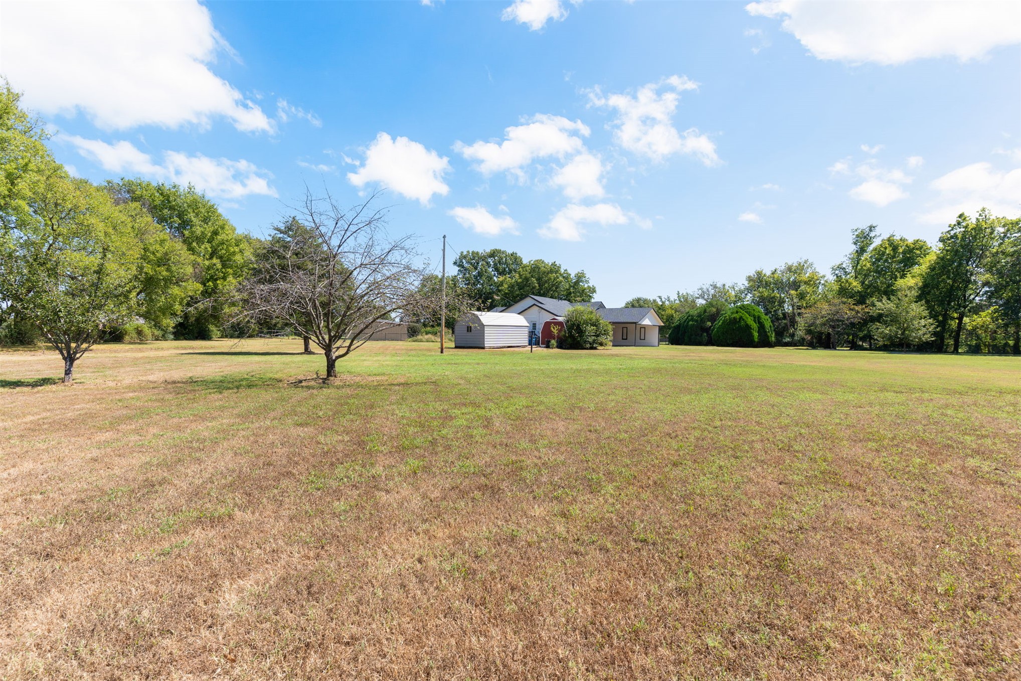 1520 S Lynn Lane Road