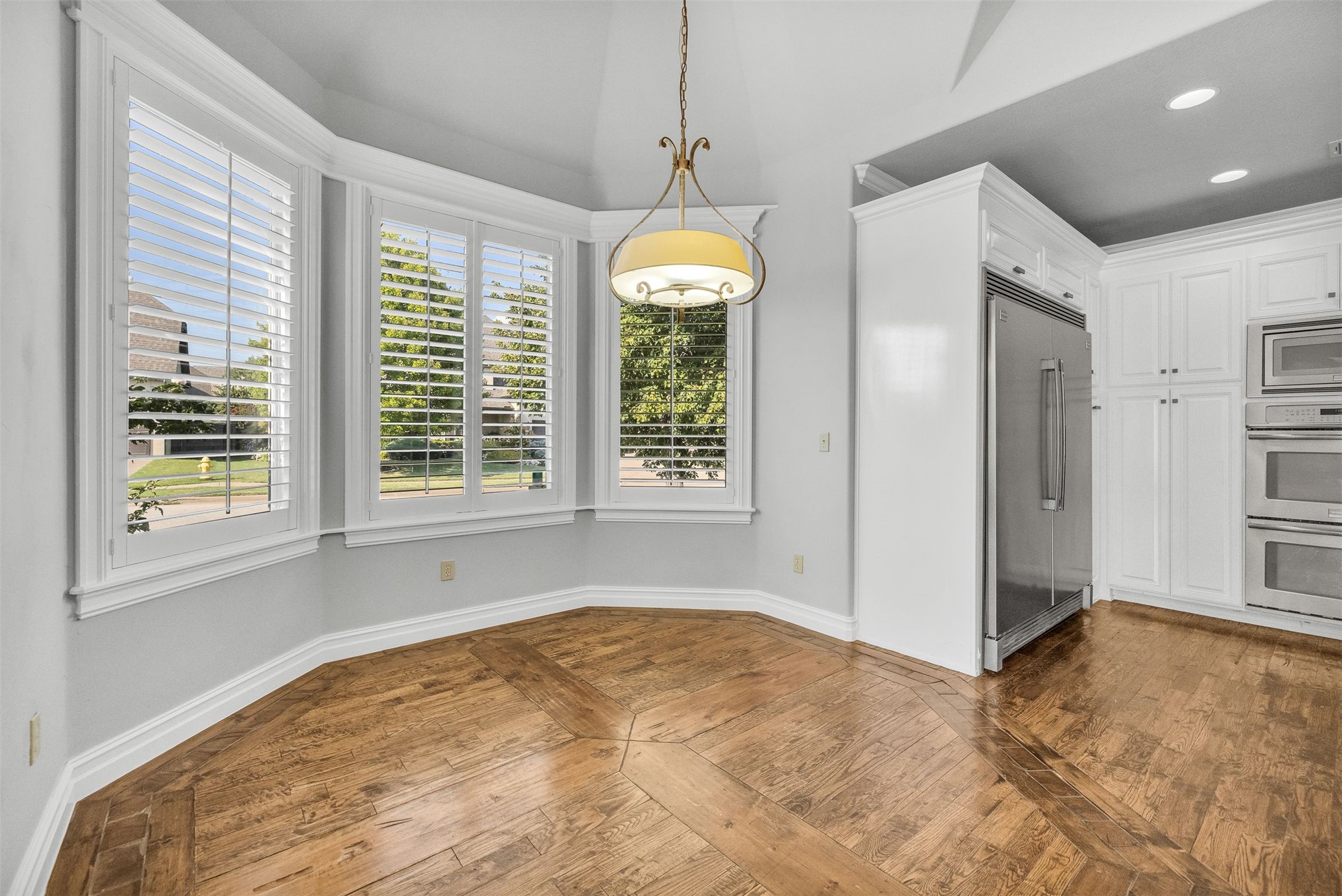 10712 S 95th Court