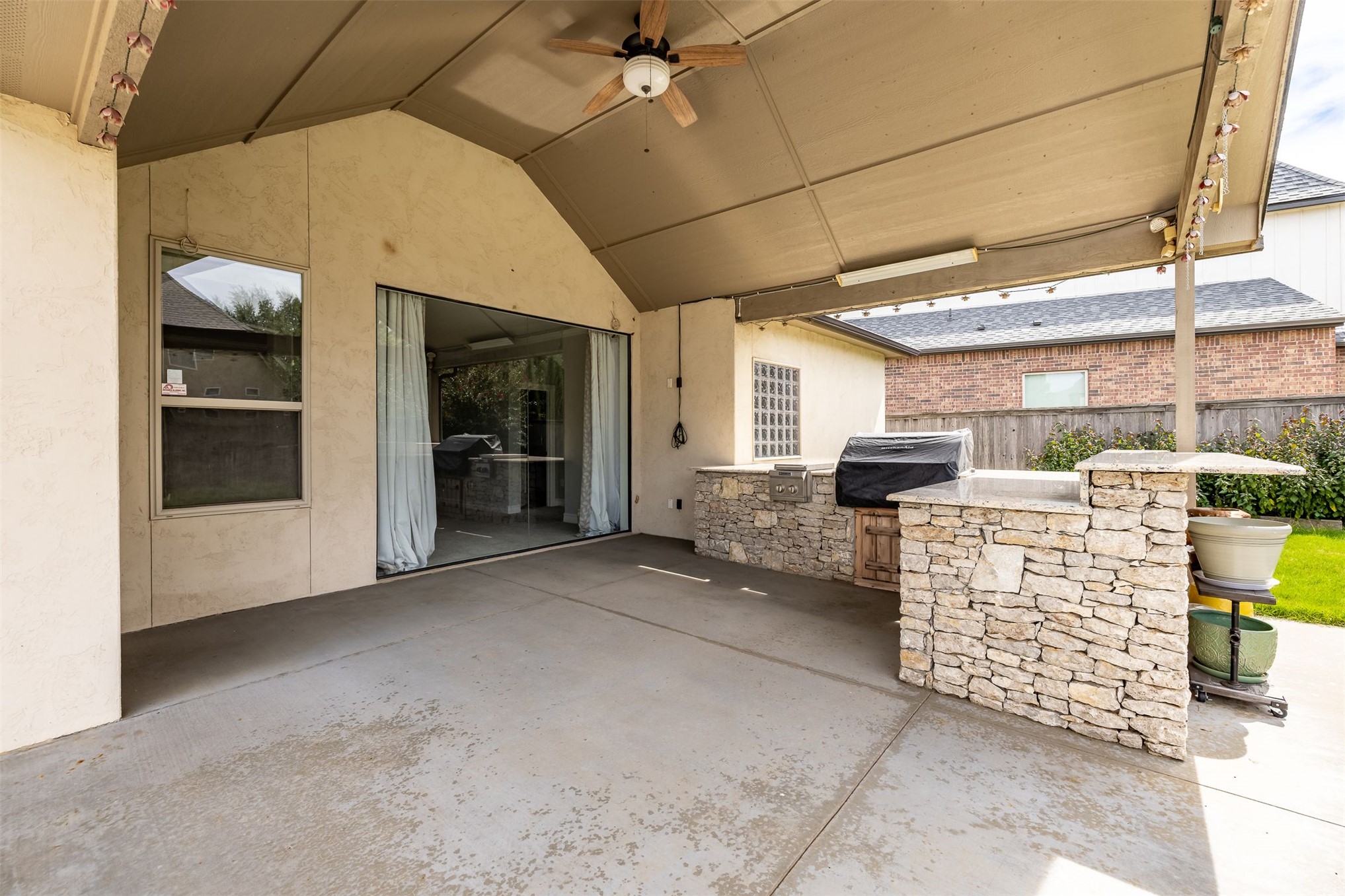 10712 S 95th Court