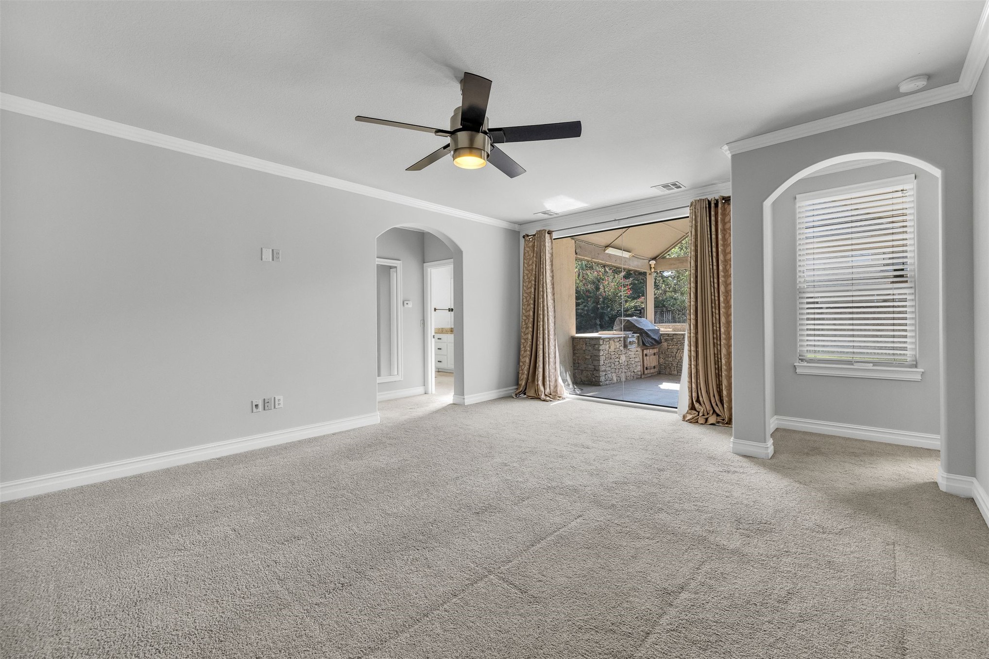 10712 S 95th Court