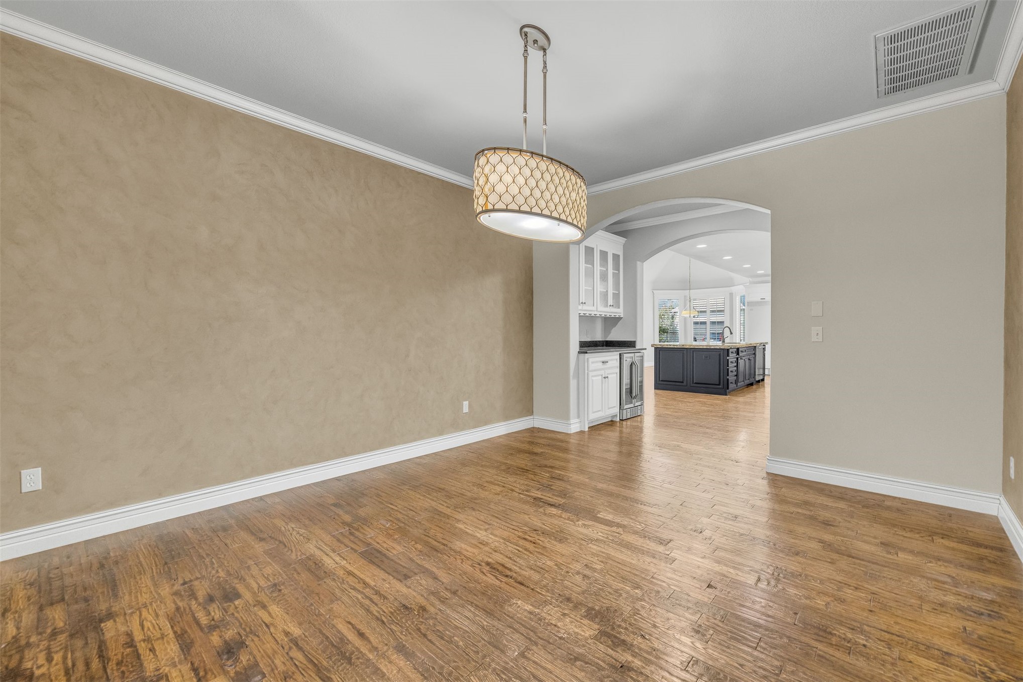 10712 S 95th Court