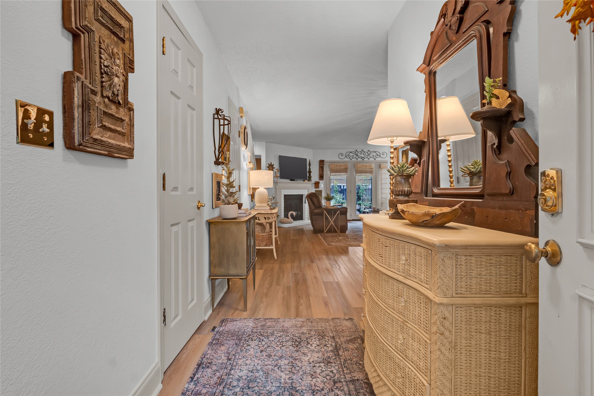 6229 S Yorktown Avenue 6229
