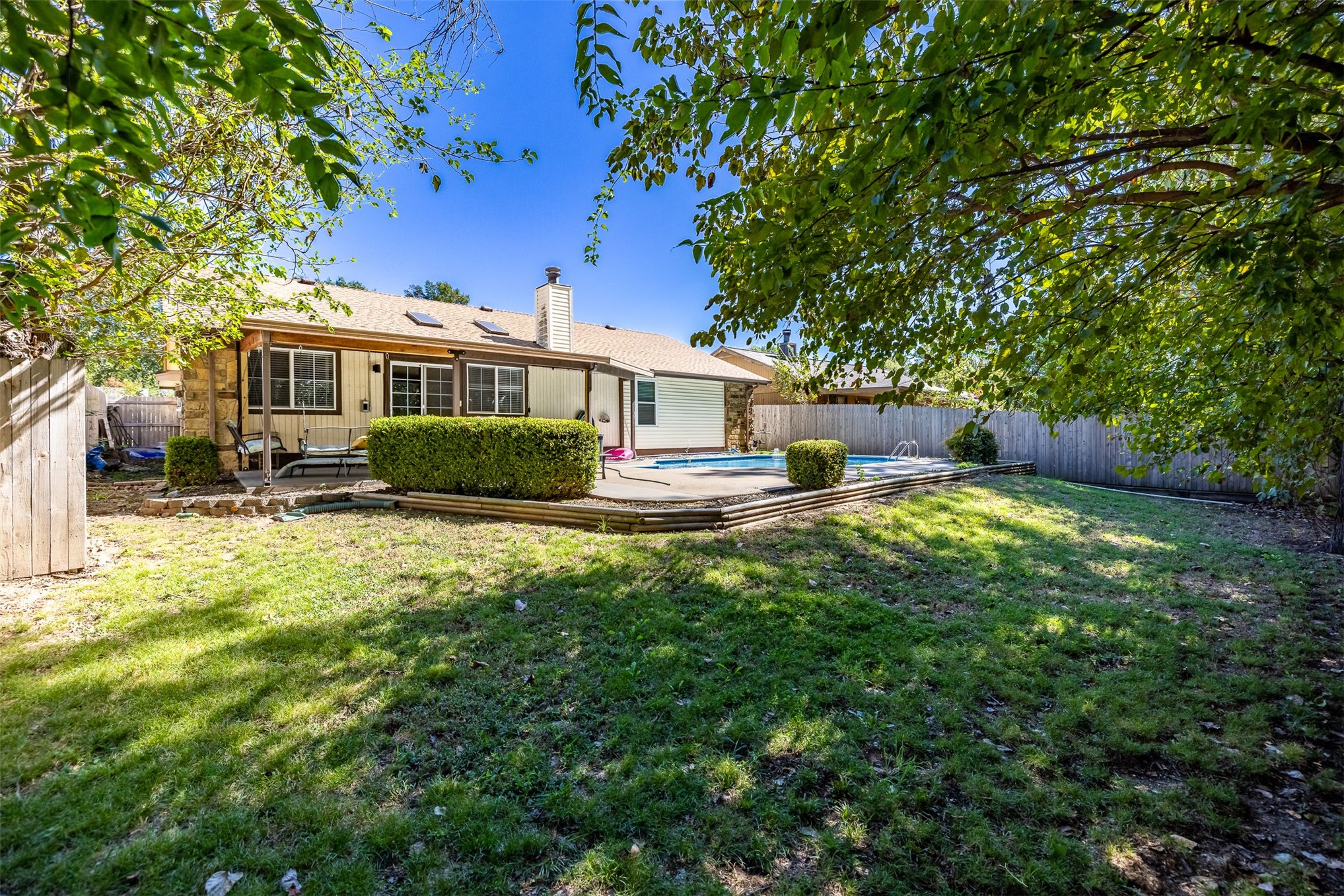 1416 N Juniper Place