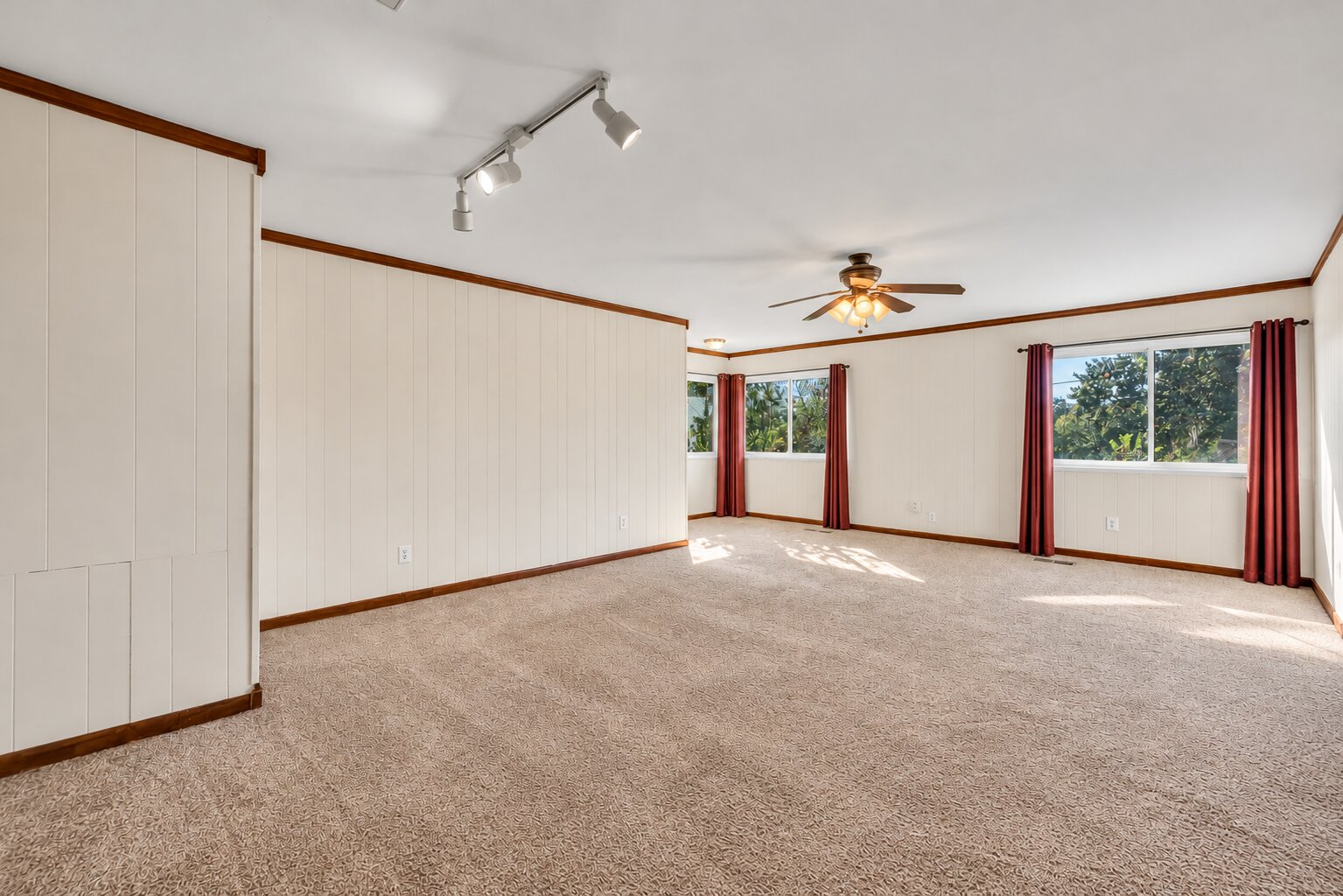 1222 Forest Drive
