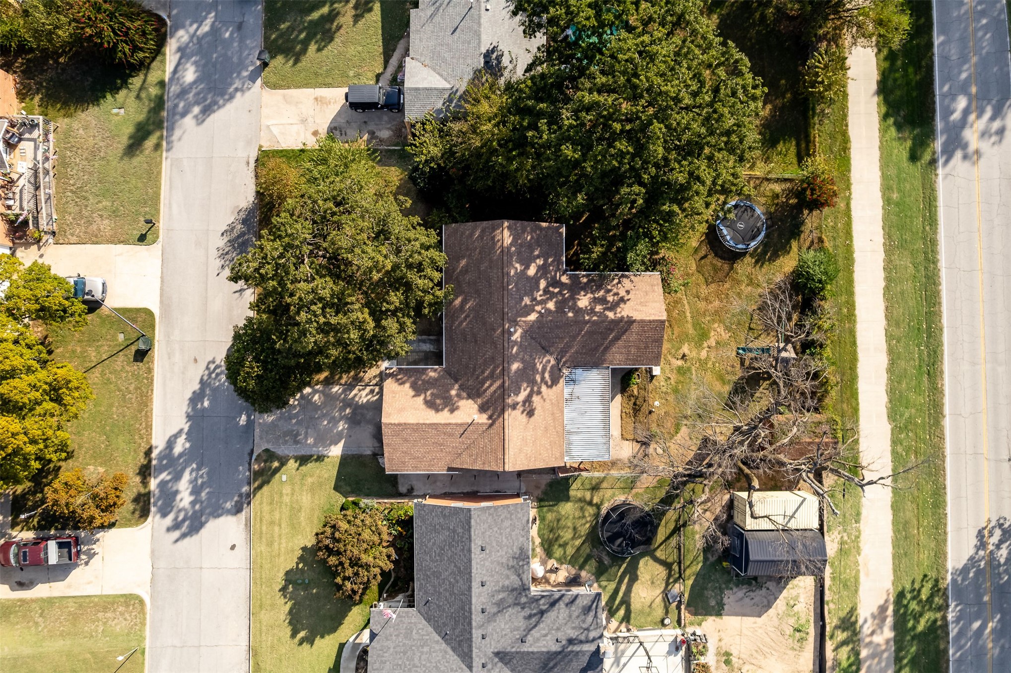 1222 Forest Drive