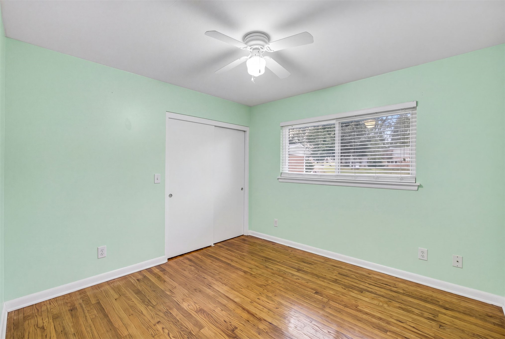 1222 Forest Drive