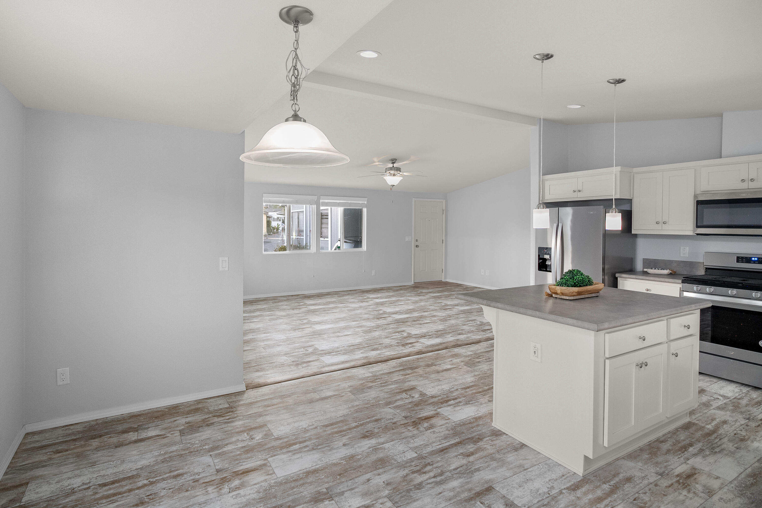 7465 Hollister Avenue Avenue Spc 329