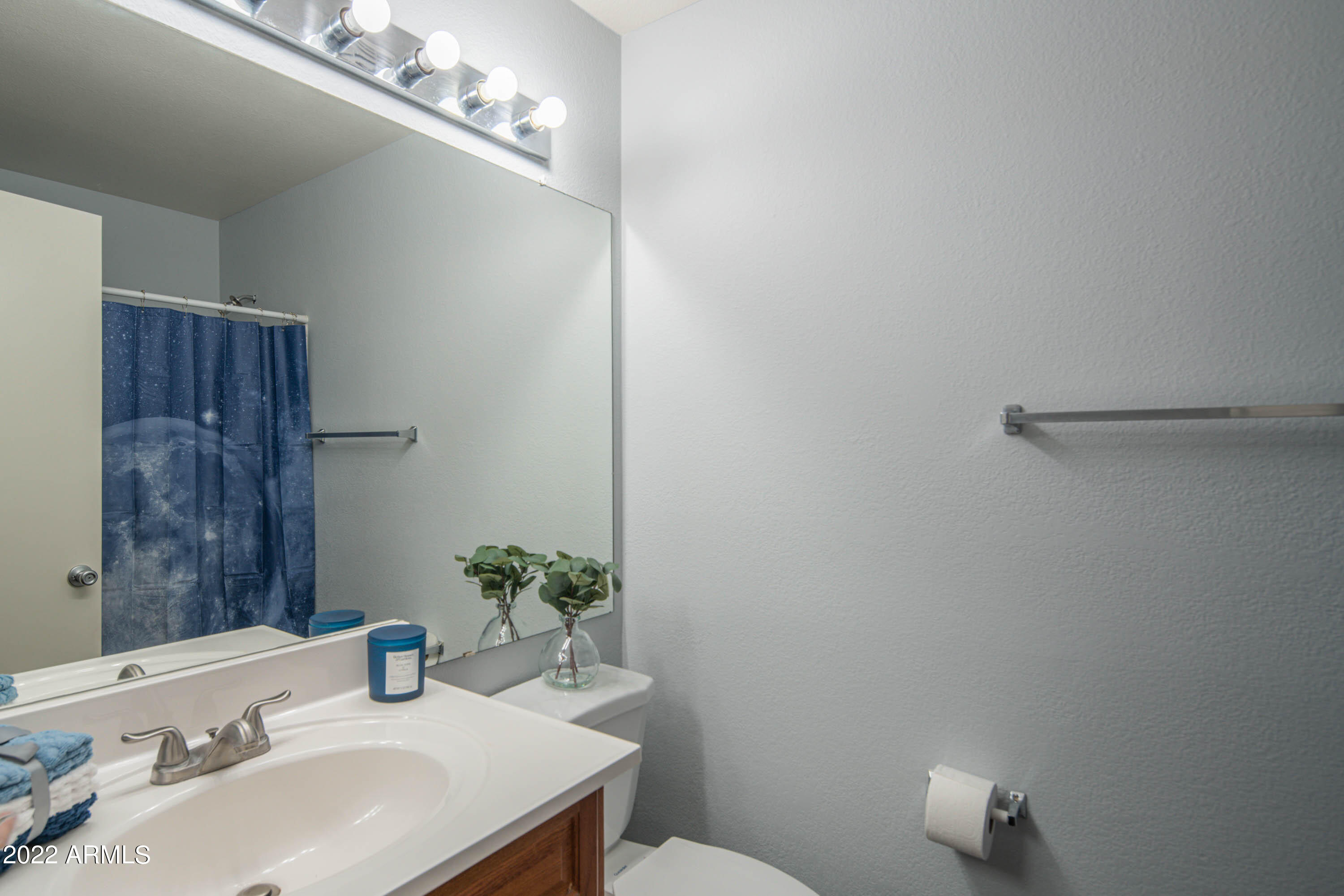 921 W UNIVERSITY Drive Unit: 1196