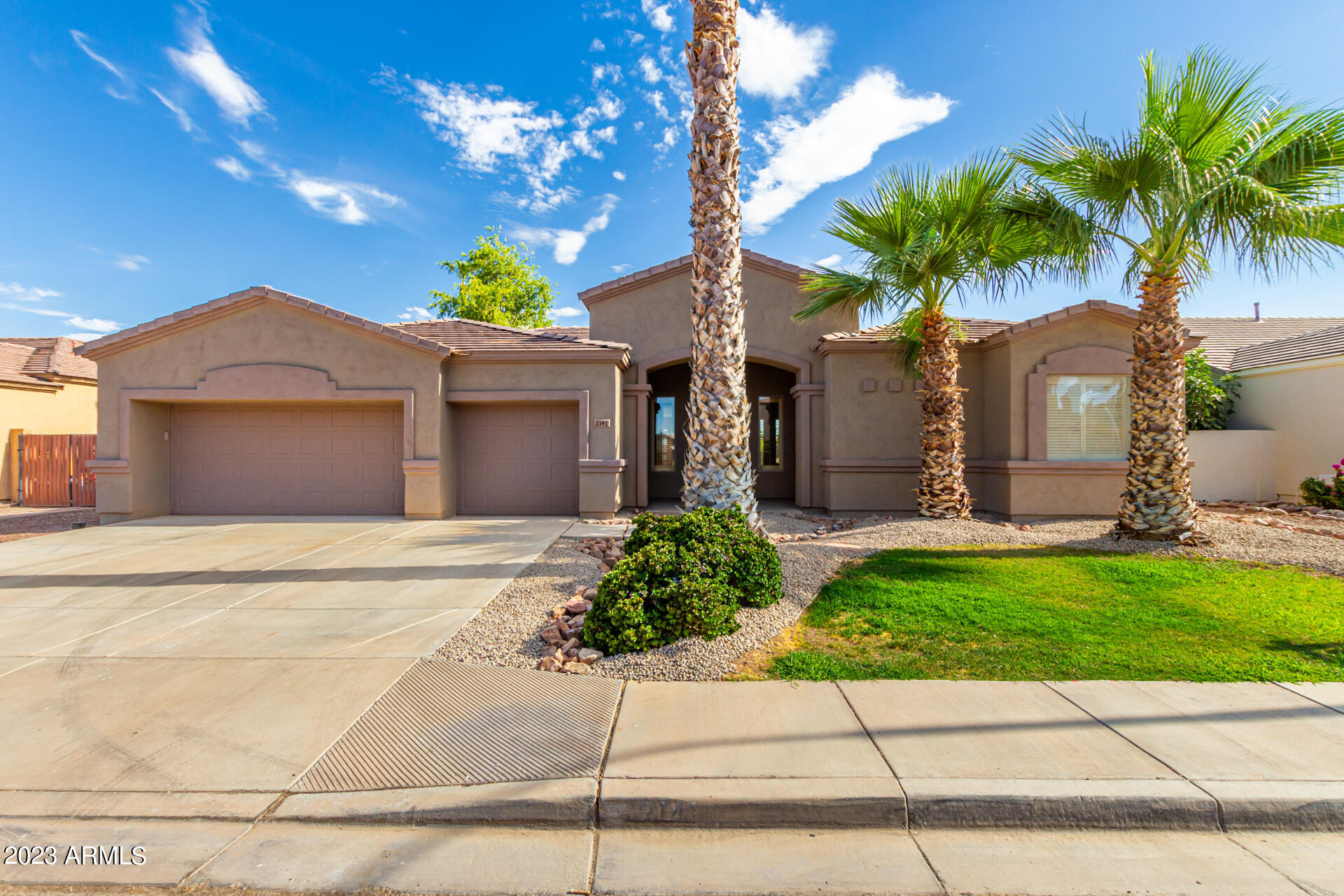 2141 E Desert Inn Drive