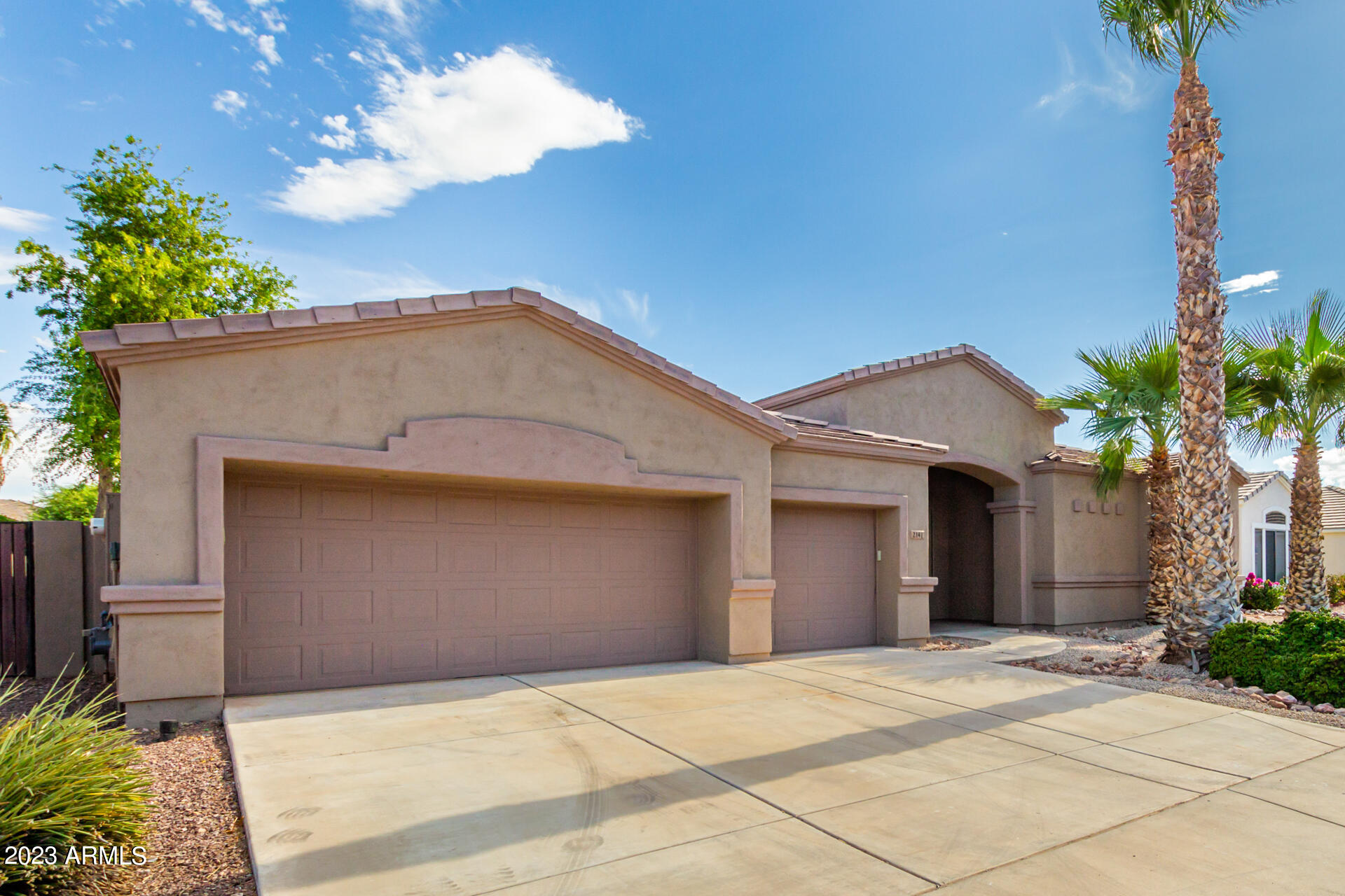 2141 E Desert Inn Drive