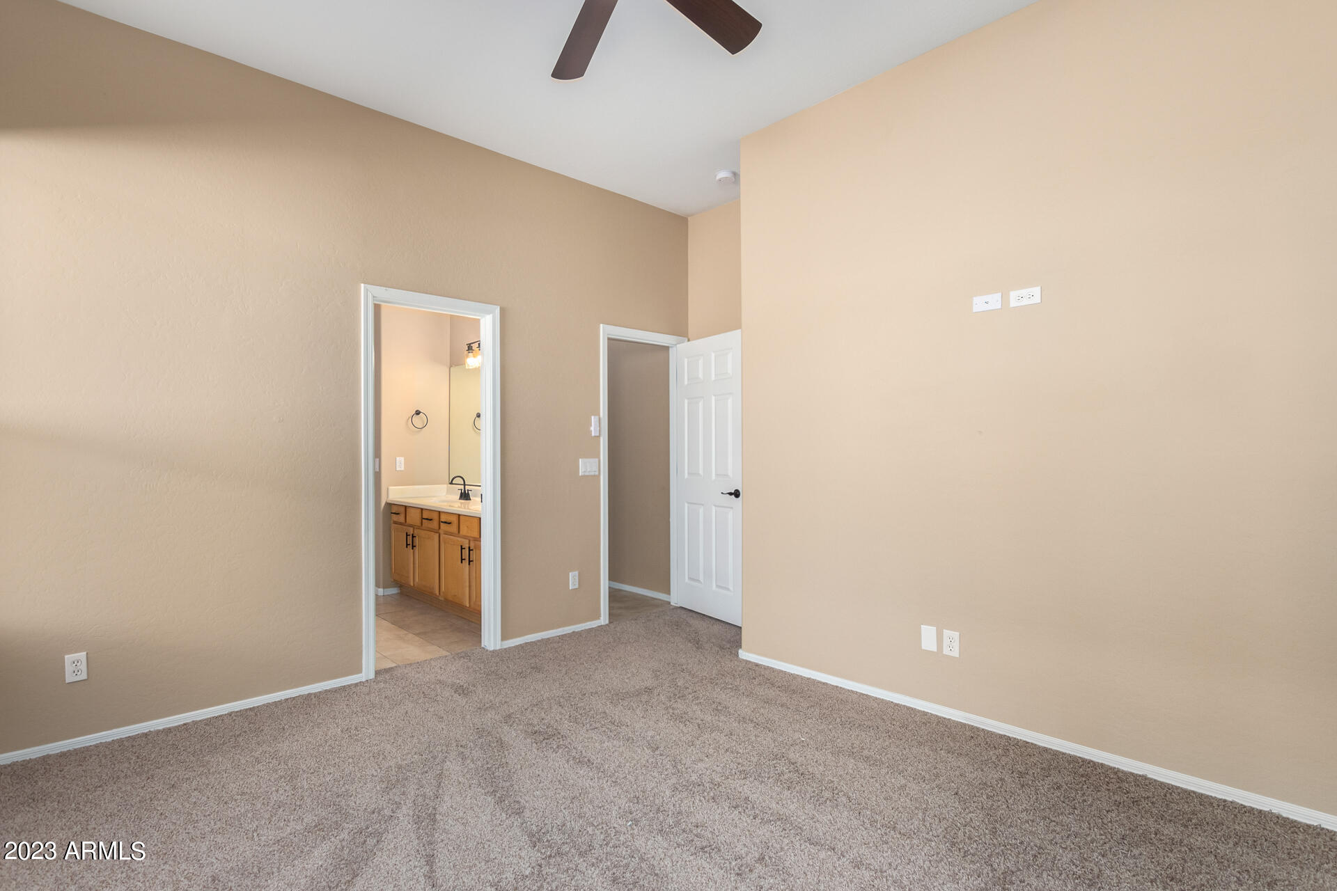 2141 E Desert Inn Drive