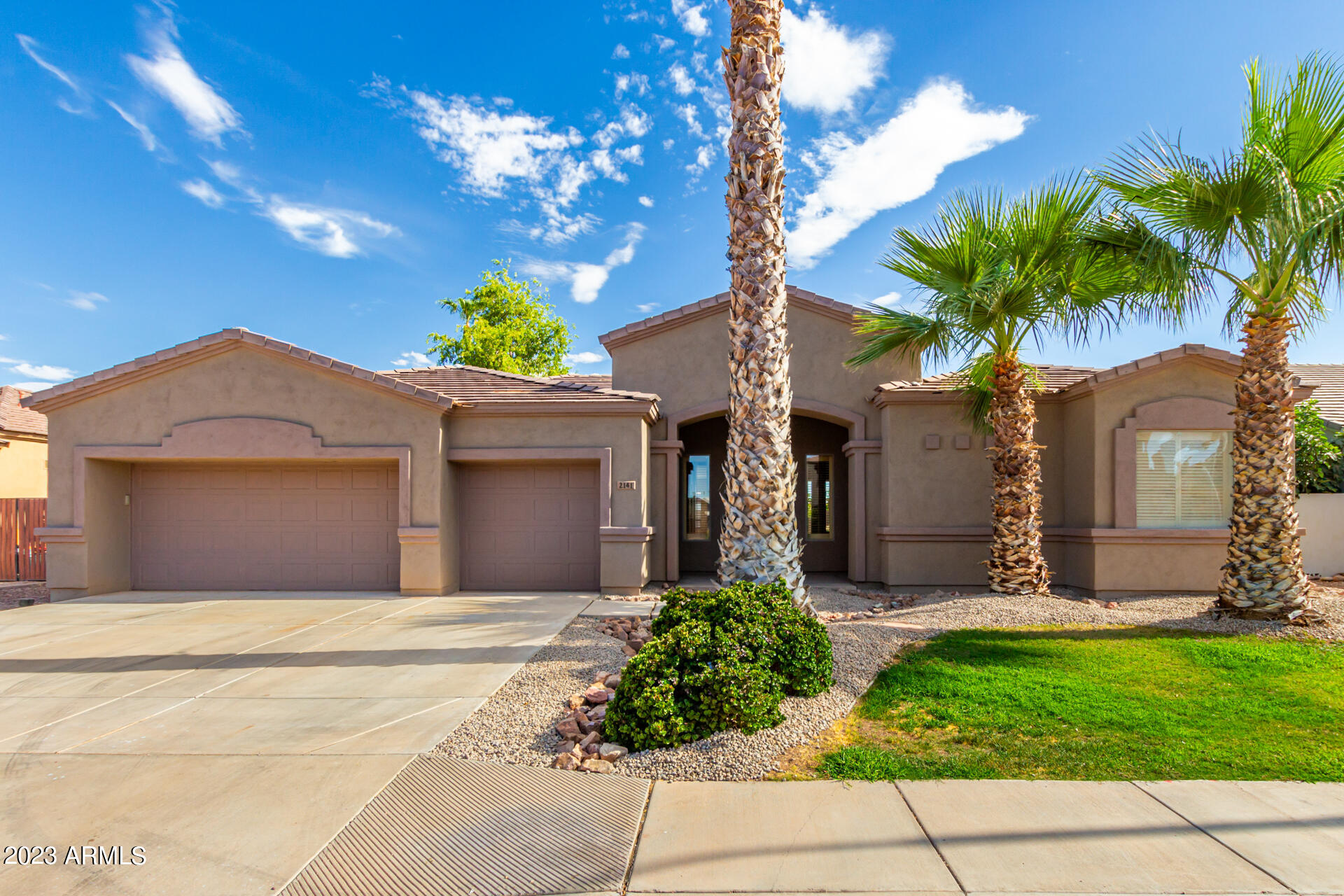 2141 E Desert Inn Drive