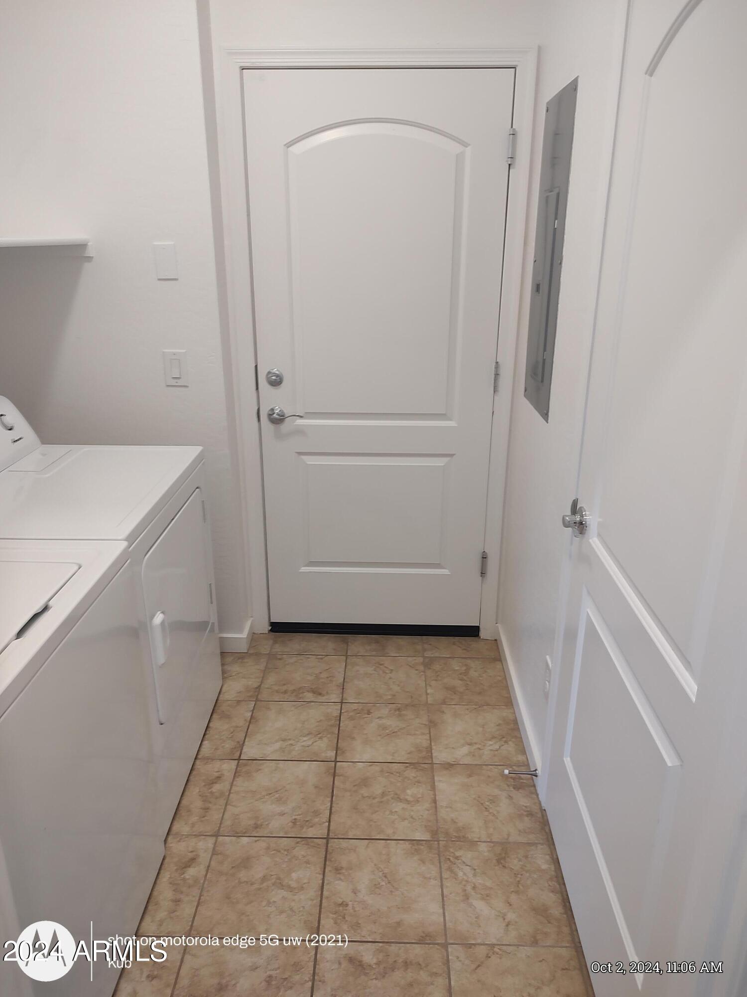 3900 E BASELINE Road, 107