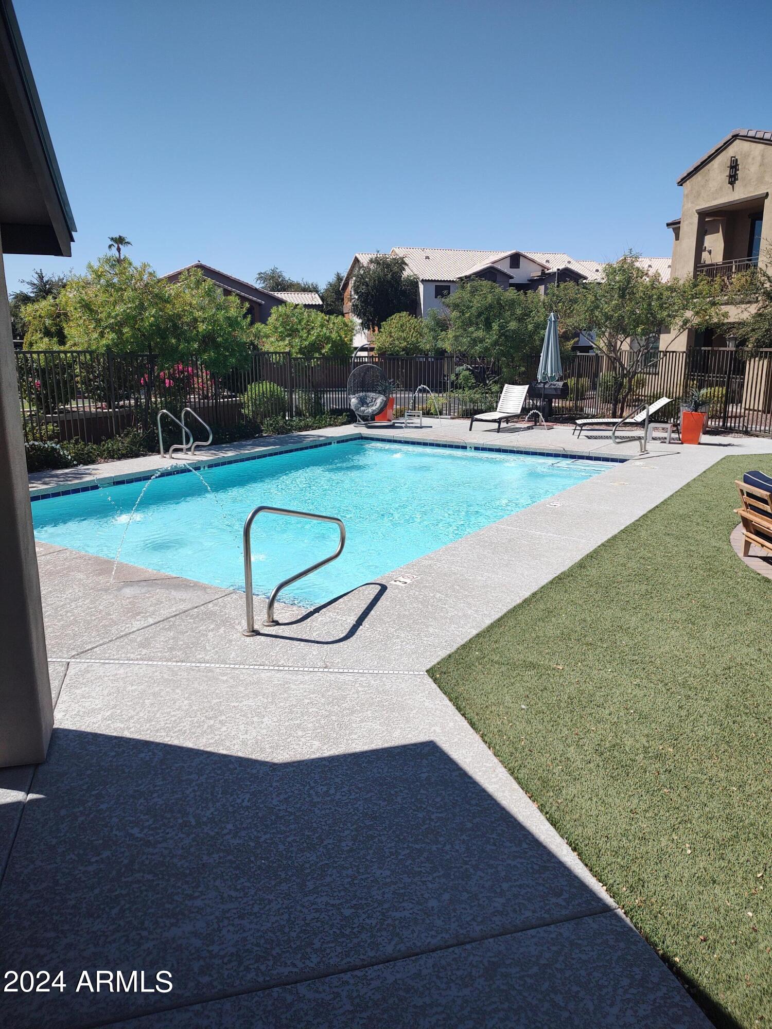 3900 E BASELINE Road, 107
