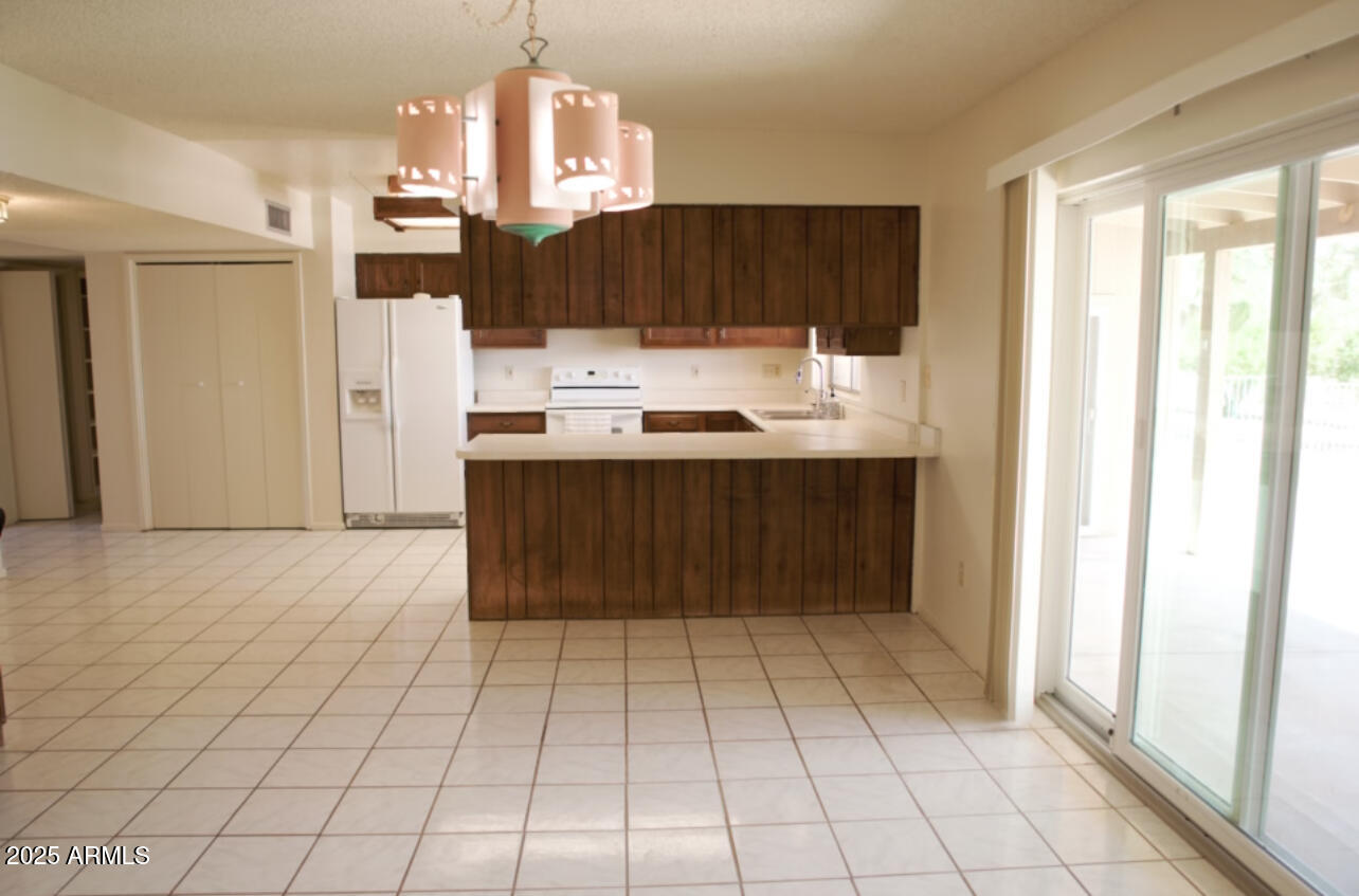 7770 S CAMINO MIRLO