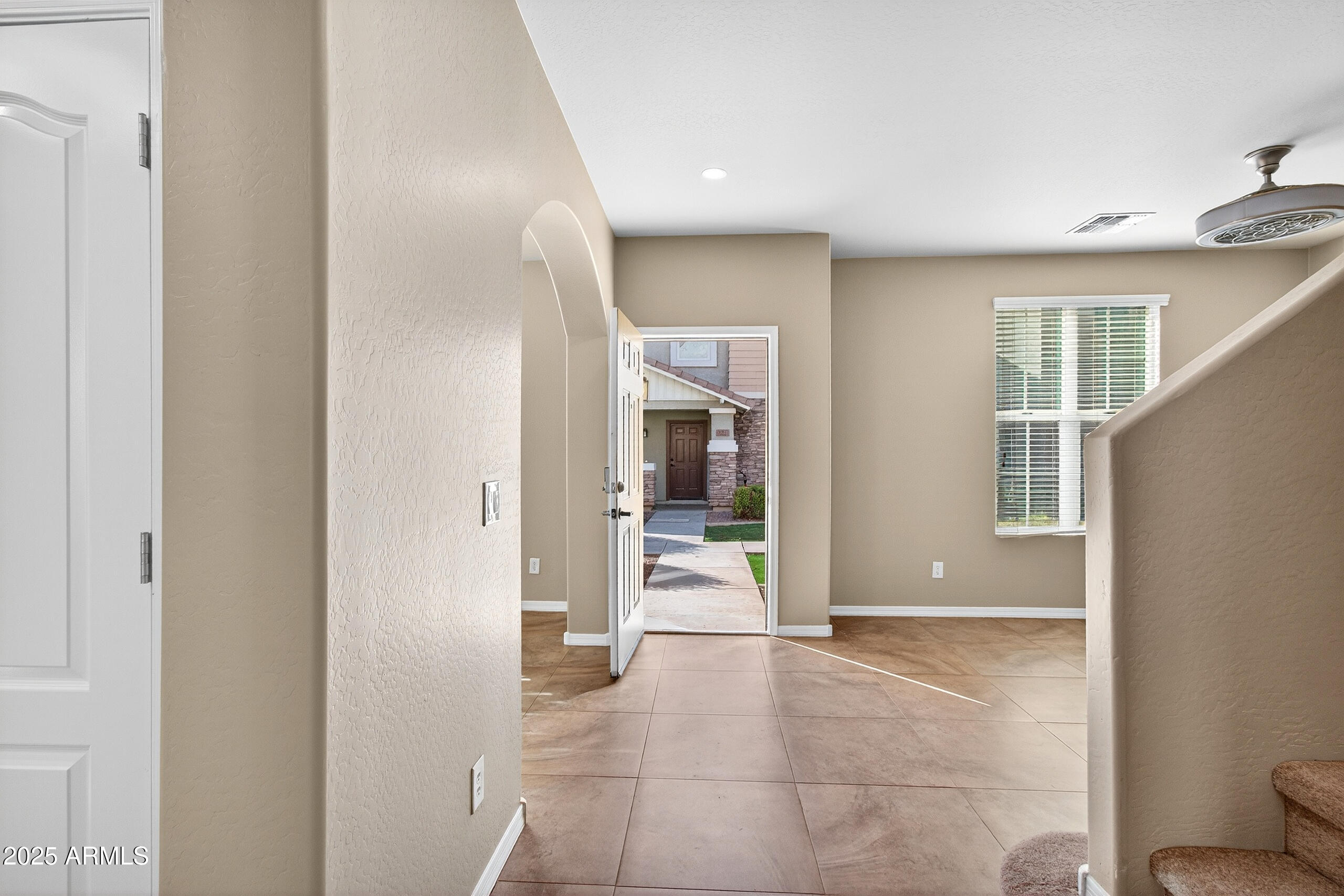 886 S HUISH Drive, Gilbert