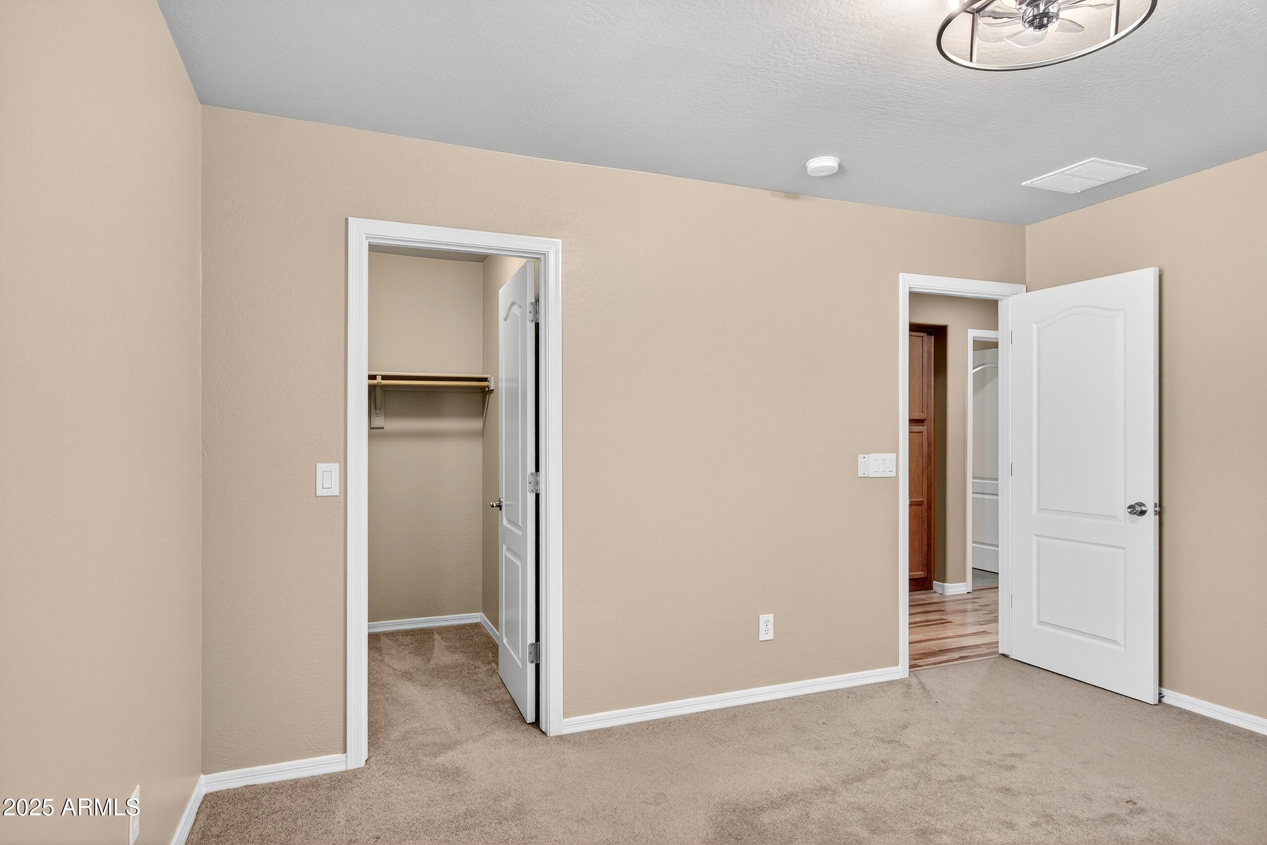 886 S HUISH Drive, Gilbert