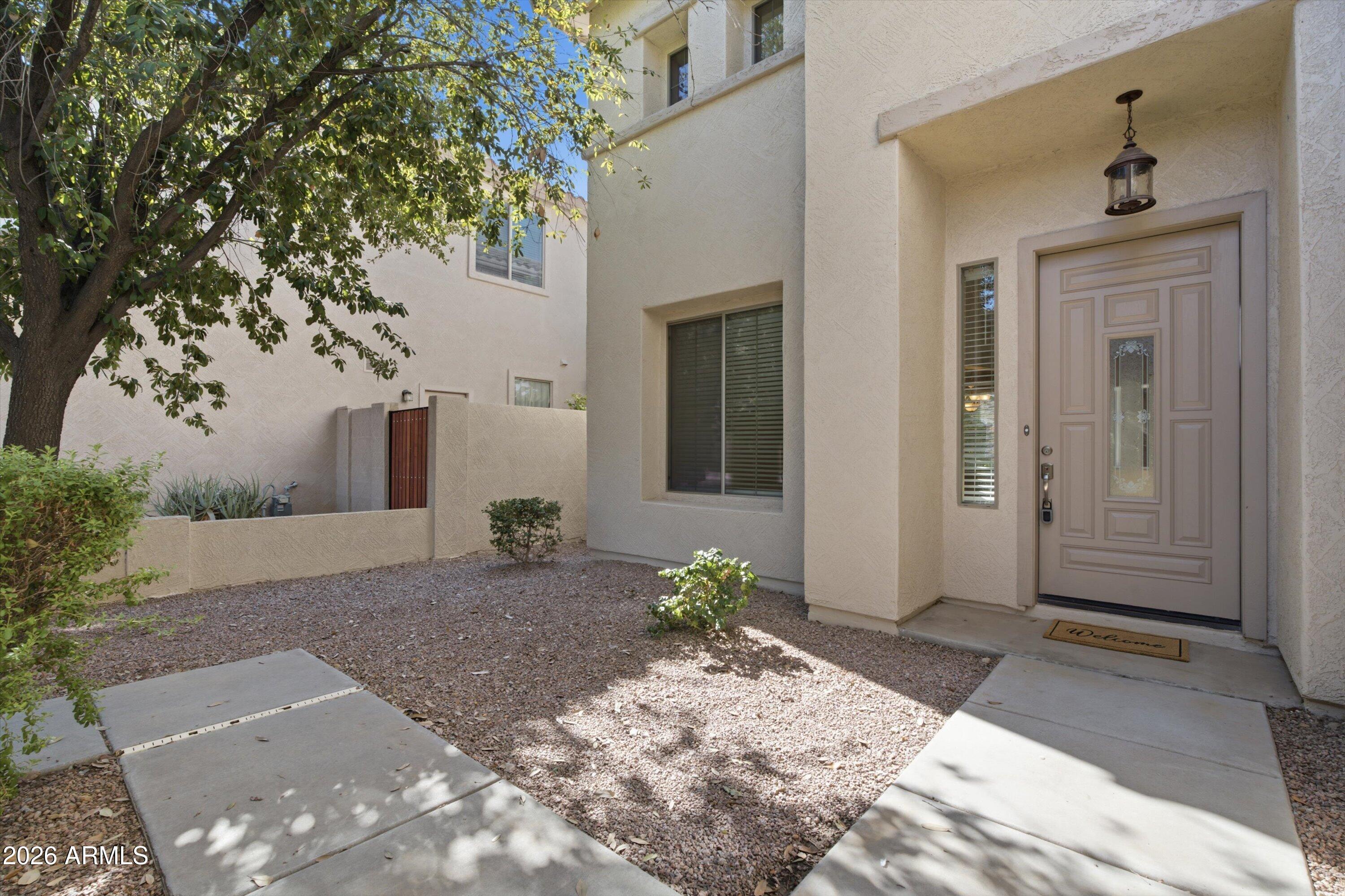 3097 E RAVEN Court