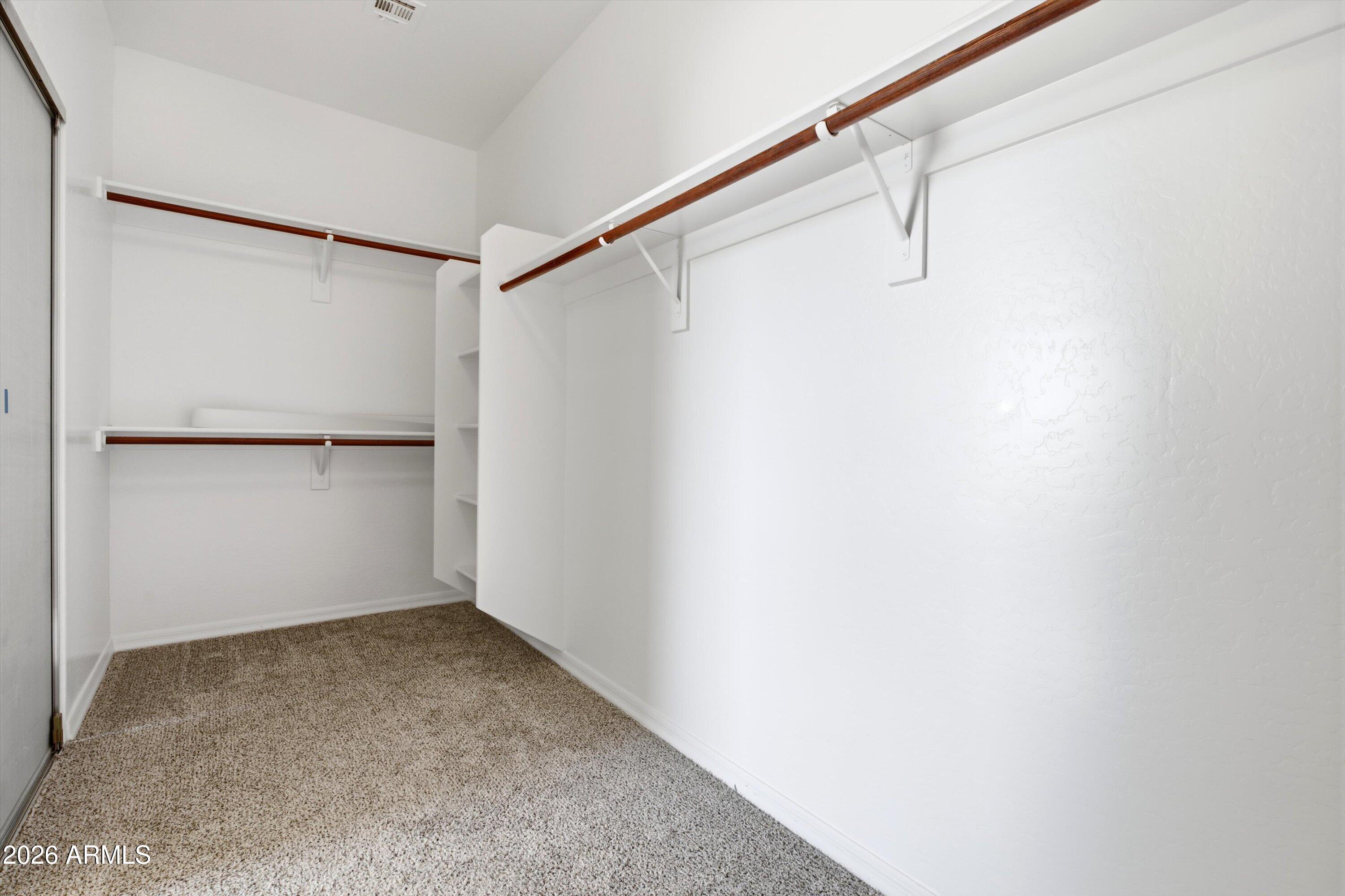 3097 E RAVEN Court