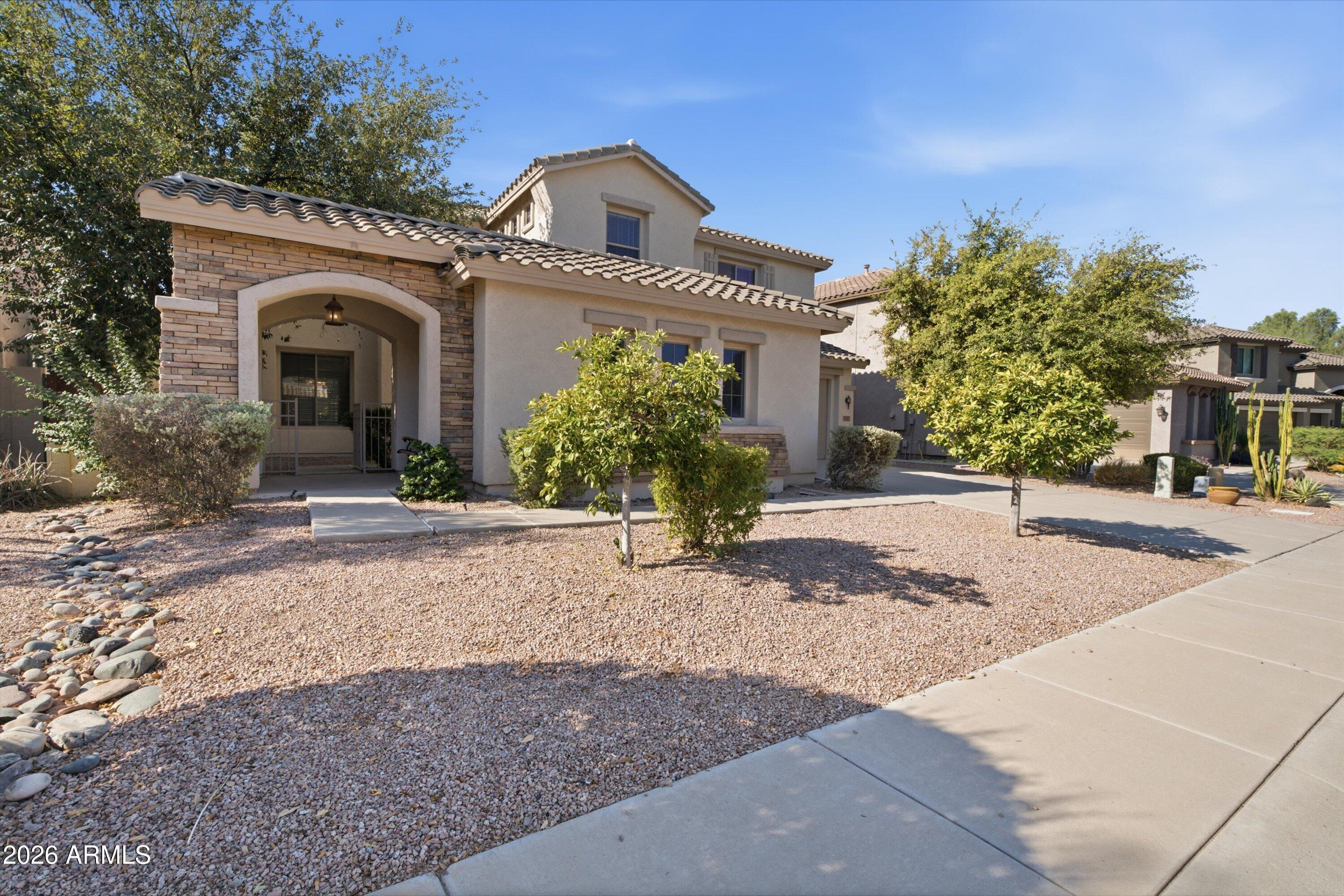 3097 E RAVEN Court