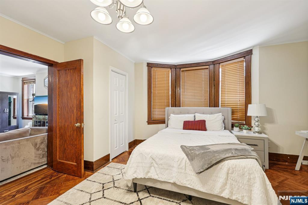 5 77th Street