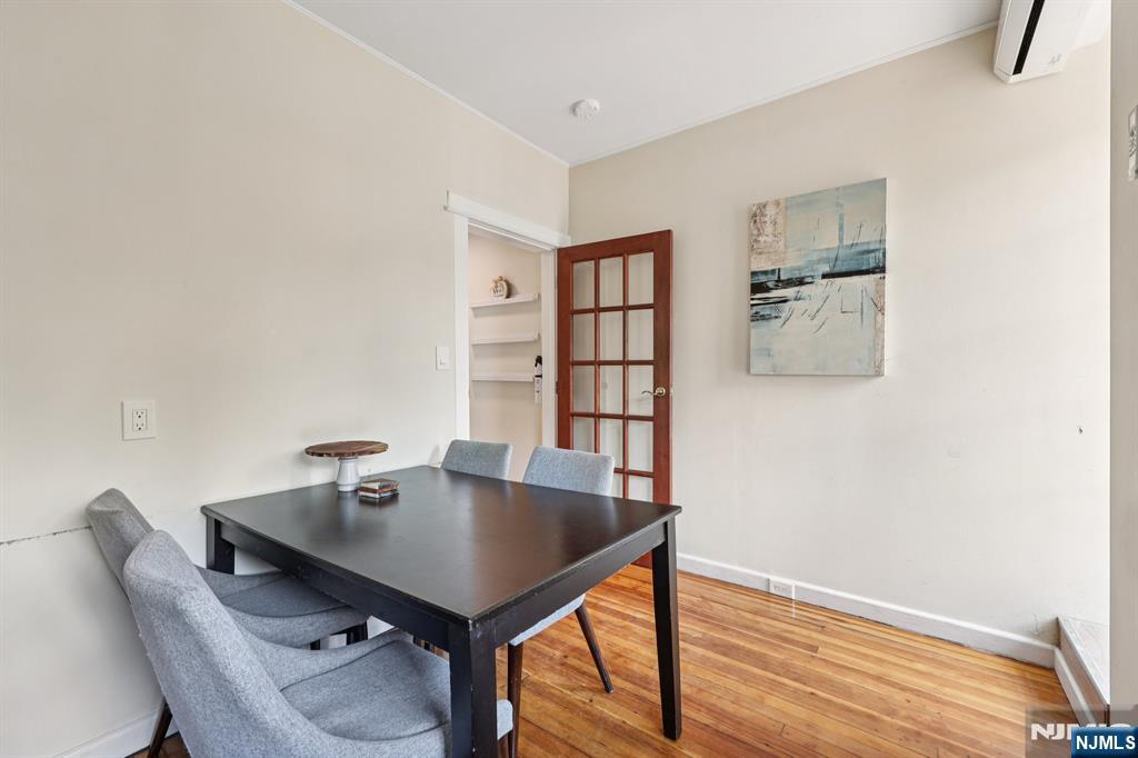 5 77th Street
