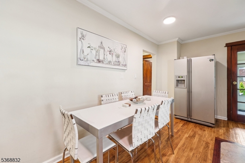 5 77Th St