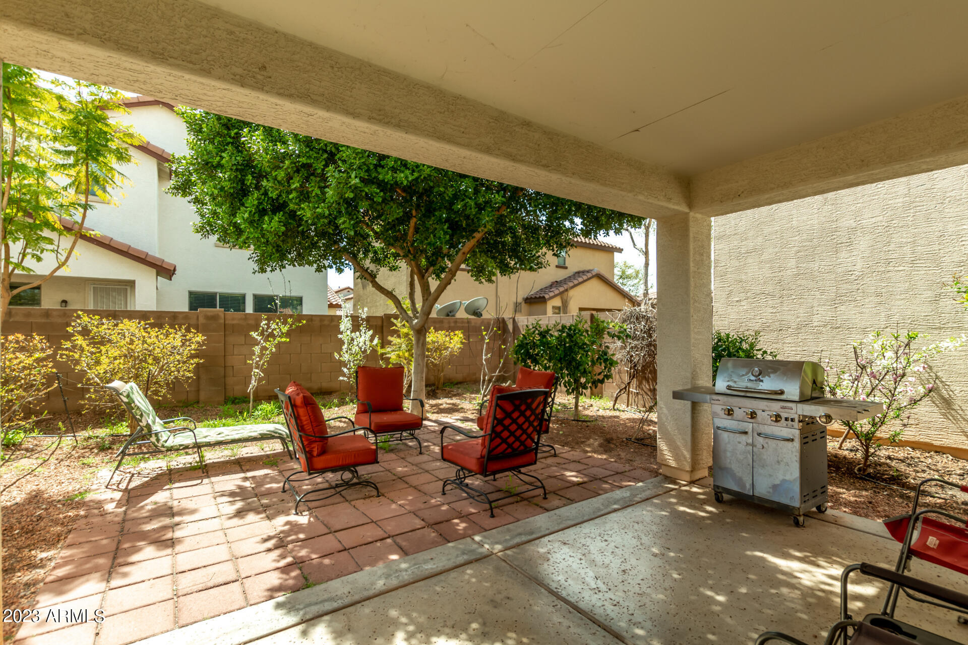 3453 E TULSA Street