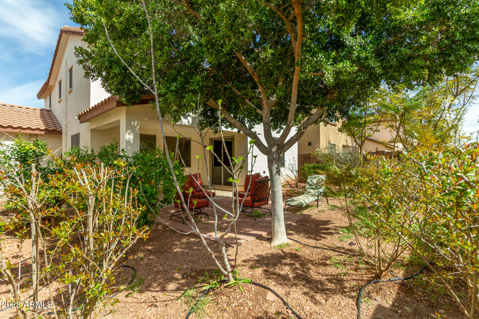3453 E TULSA Street