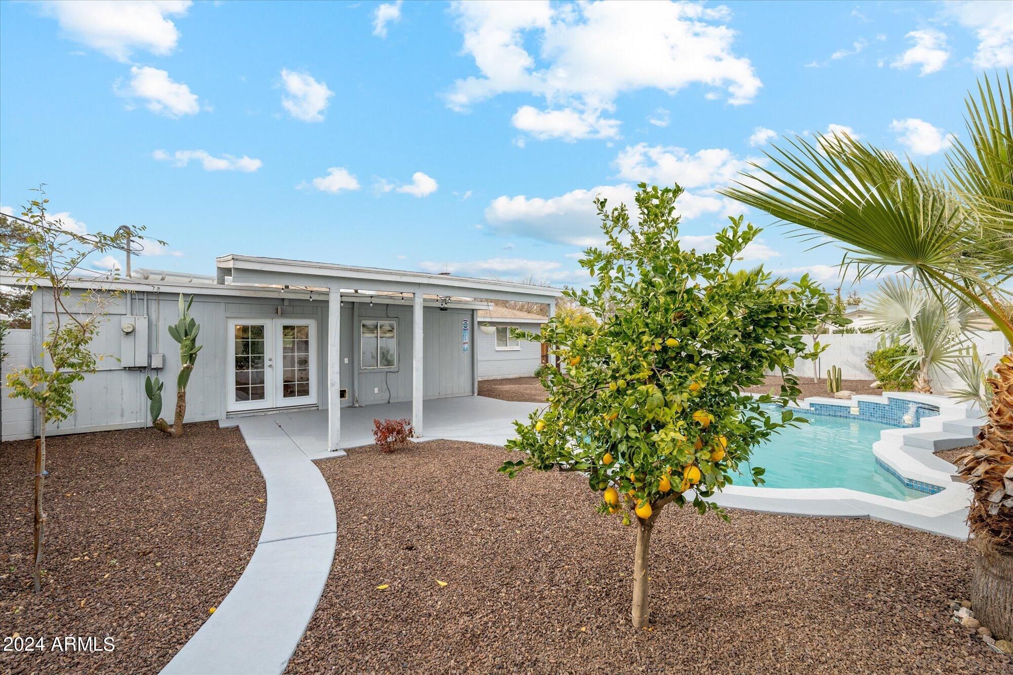 2519 N 38TH Street