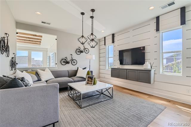 14153 Kearney Loop