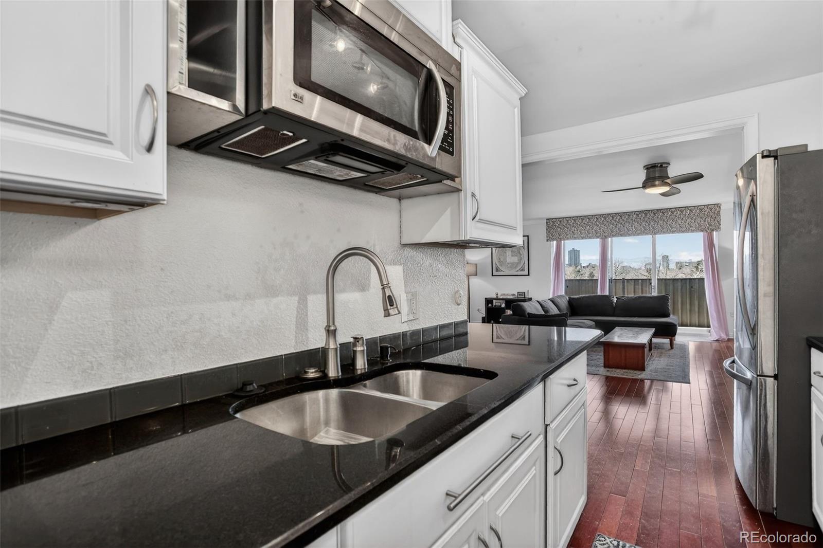 1313 Steele Street Unit: 701