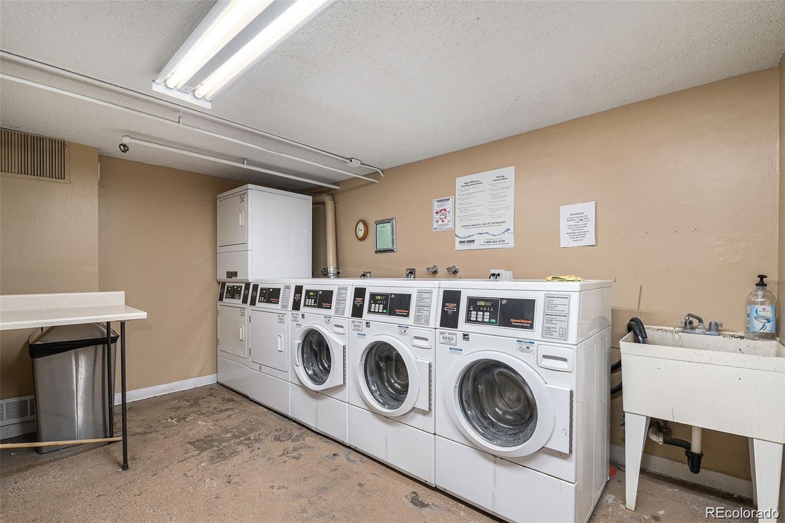 1313 Steele Street Unit: 701