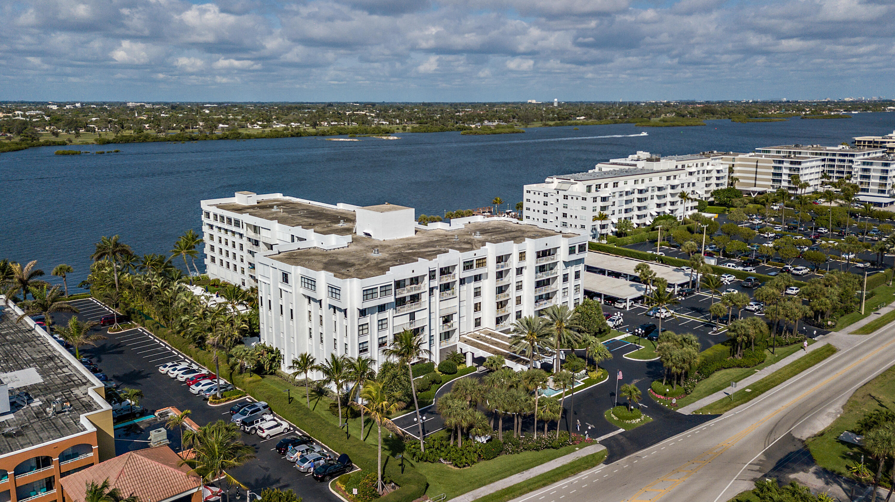 2860 S Ocean Boulevard 106