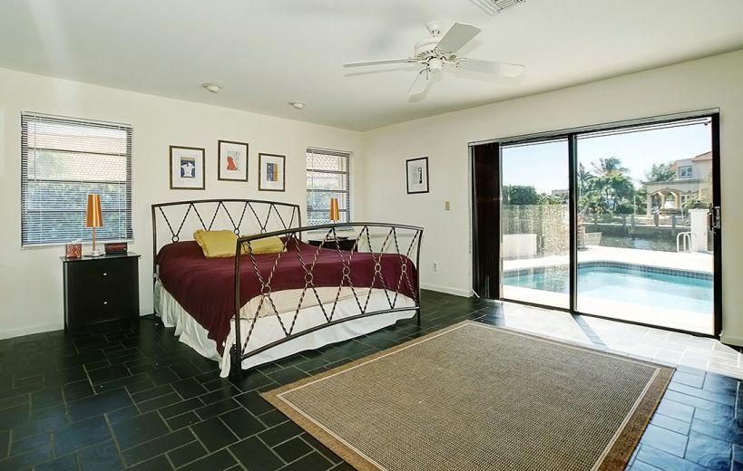708 SE 8th Court