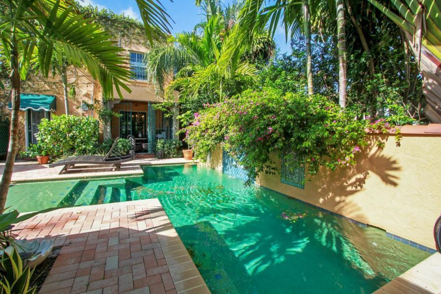 325 Greymon Drive