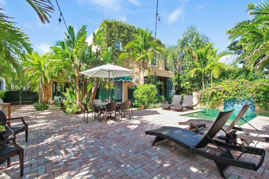 325 Greymon Drive