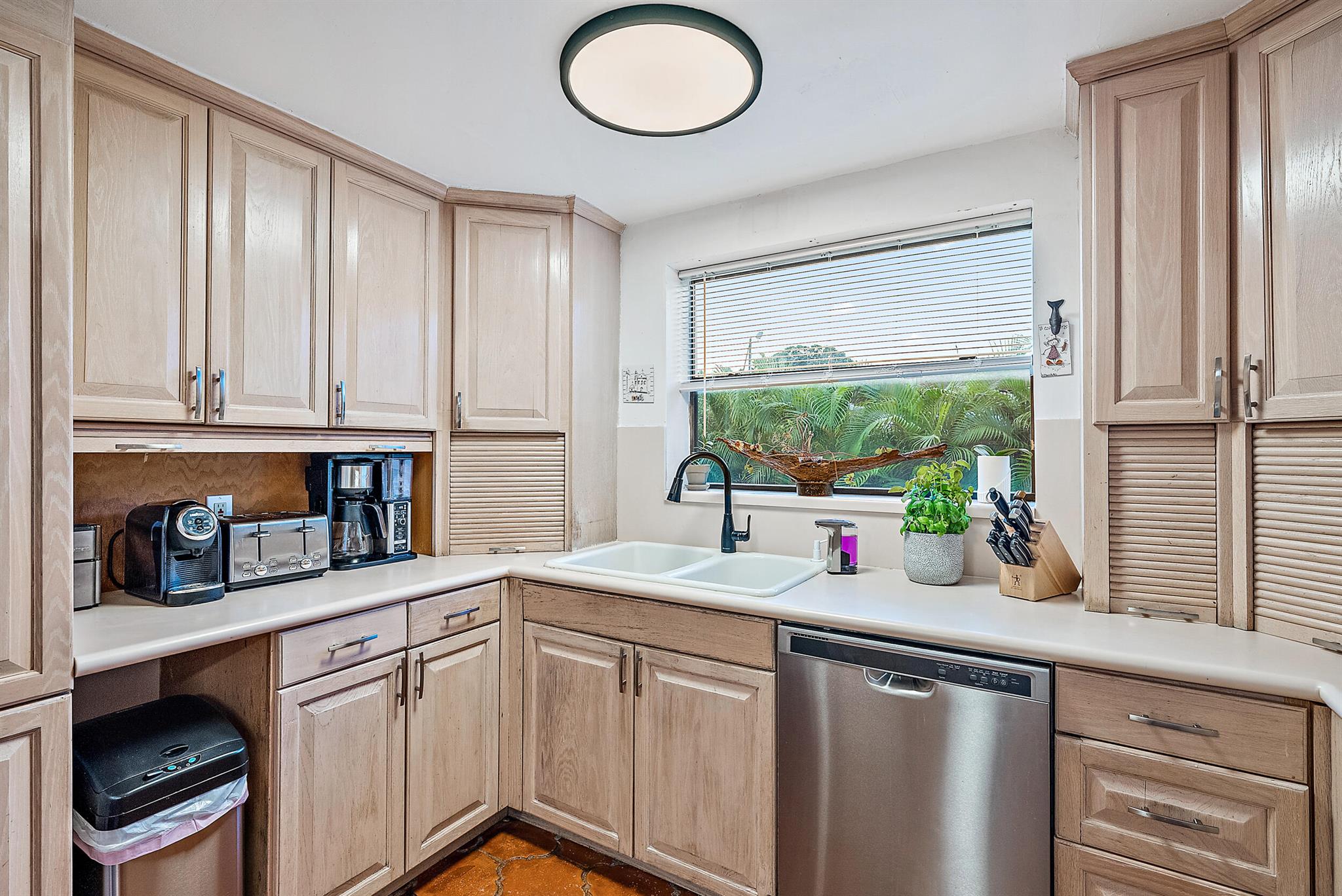 7430 Pine Tree Lane