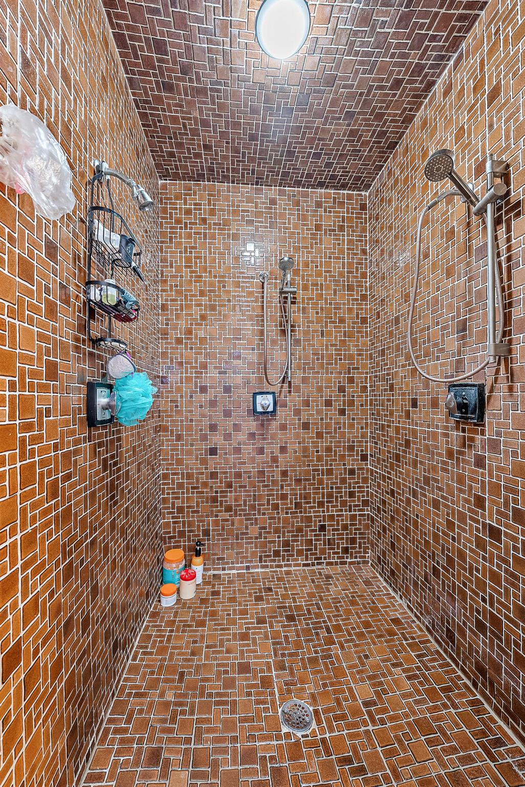 7430 Pine Tree Lane