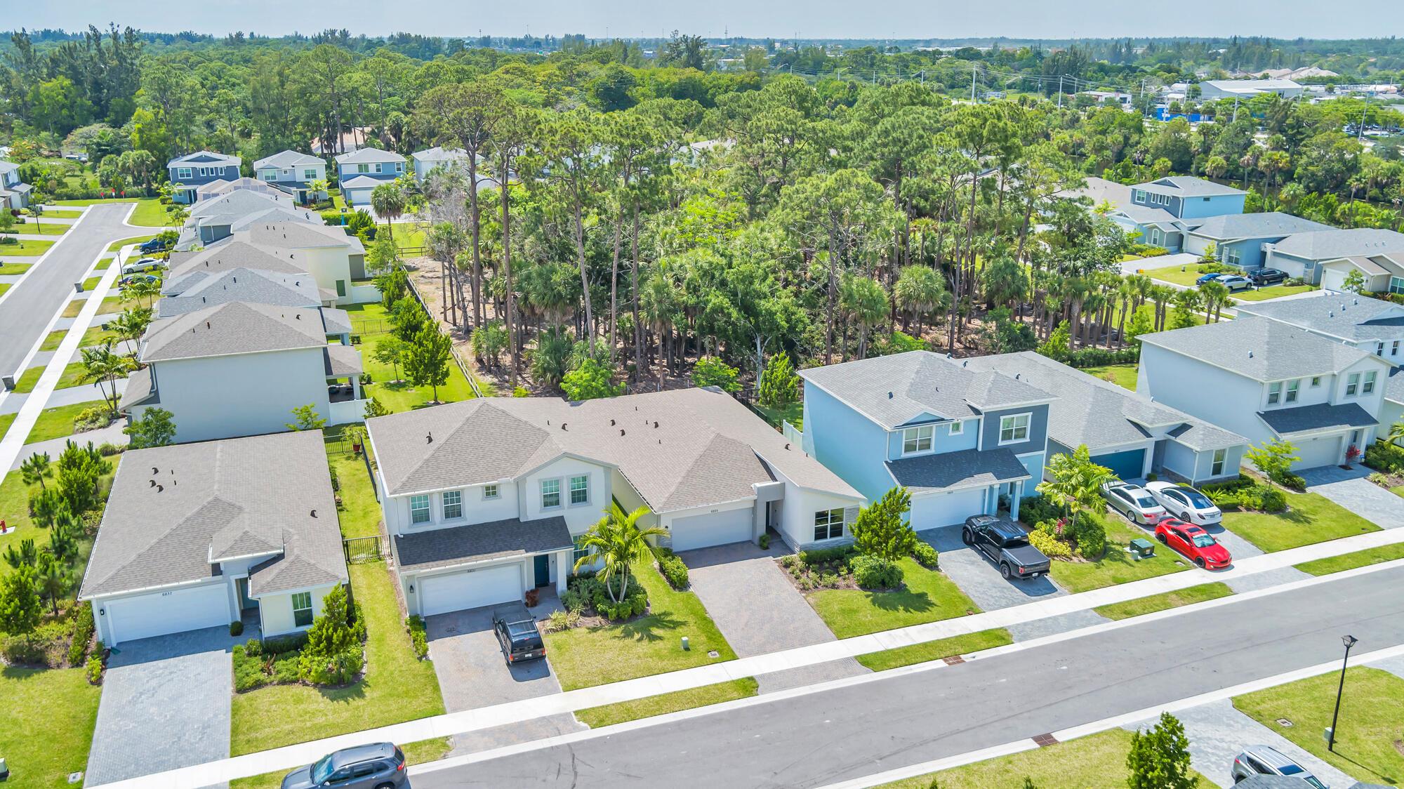 6825 Pointe Of Woods Drive